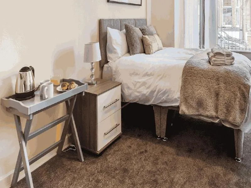 Bedroom, Bed in Townhouse @ 62 Samuel Street Crewe
