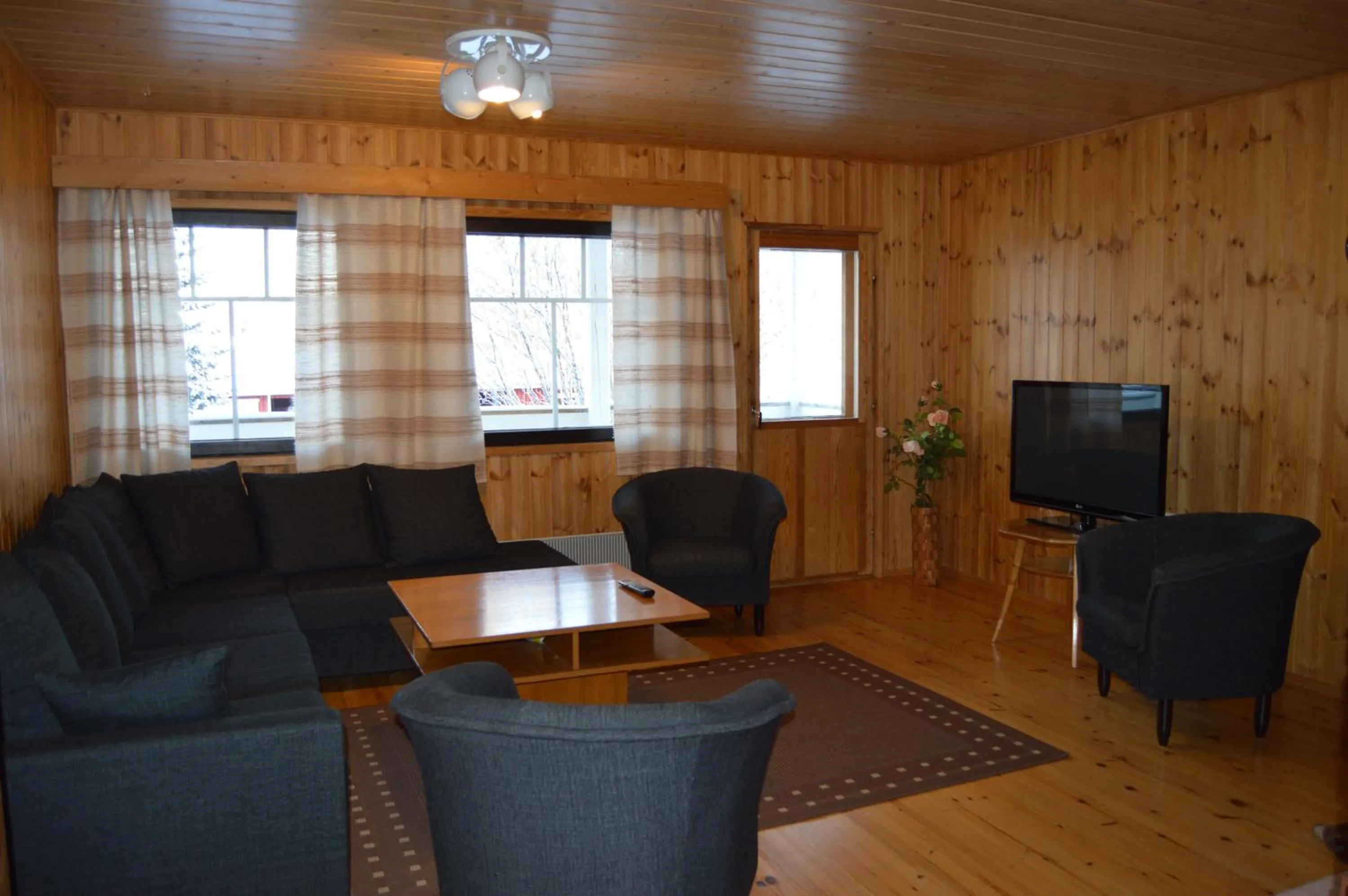 Seating area in Rinnepelto Holiday Cottages