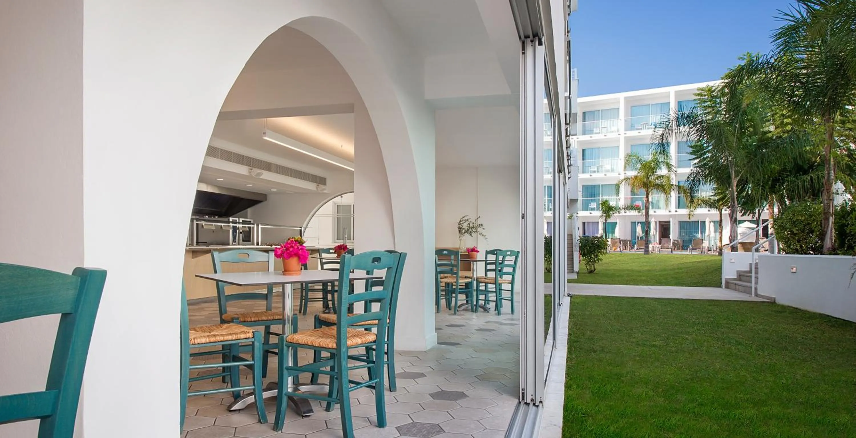 Restaurant/places to eat in Sofianna Resort & Spa