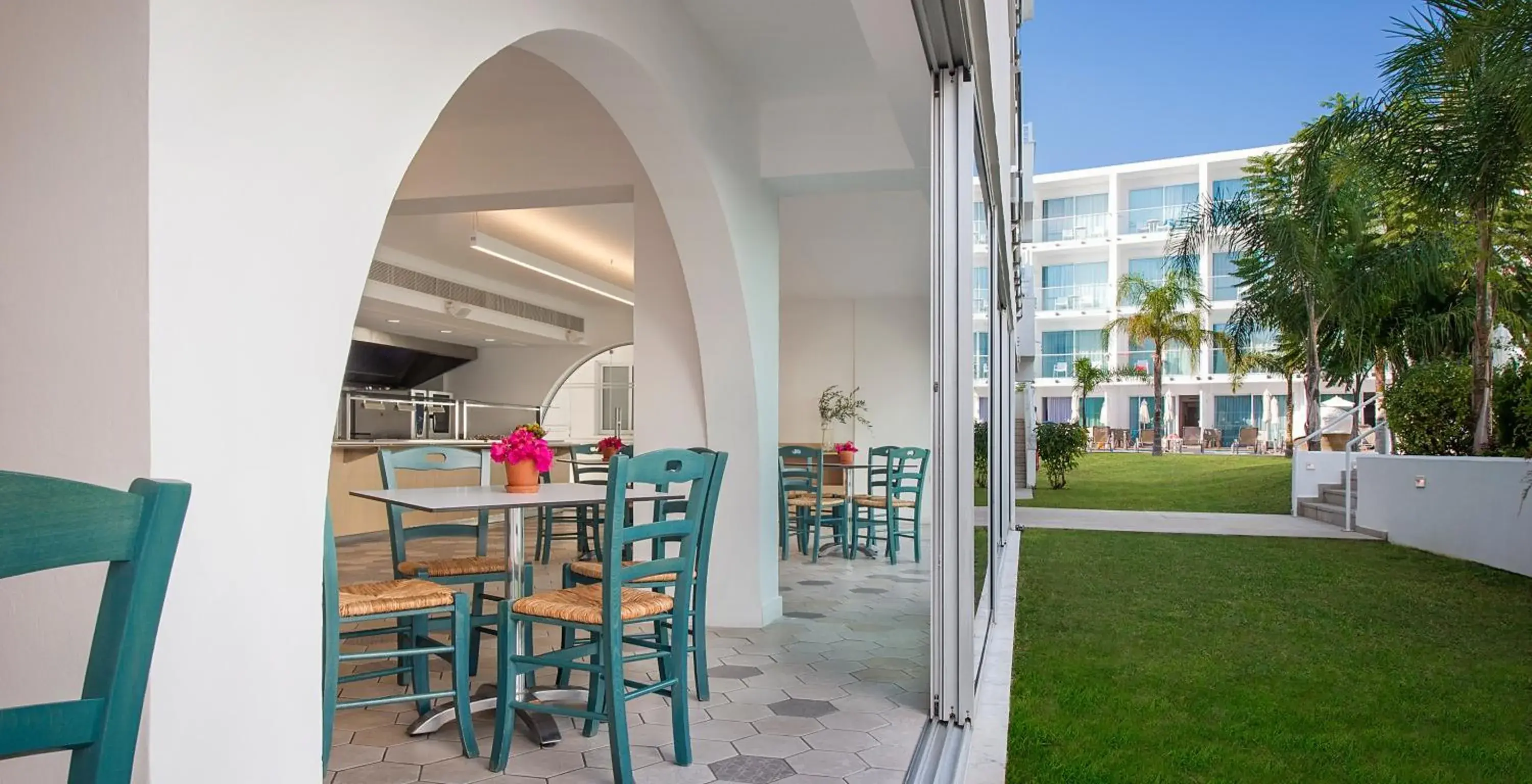 Restaurant/places to eat in Sofianna Resort & Spa Restaurant/places to eat in Sofianna Resort & Spa