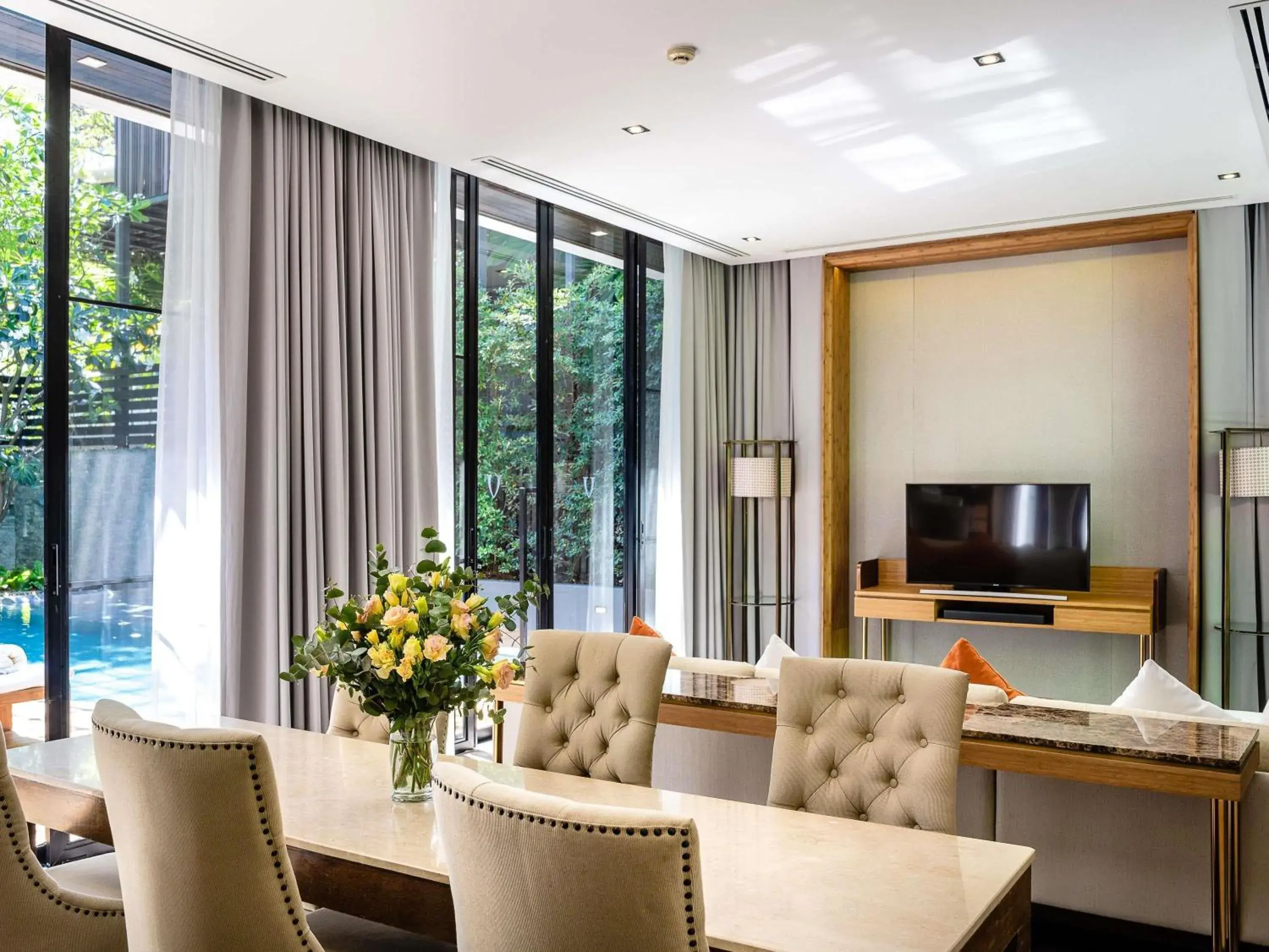 Bedroom in V Villas Hua Hin - MGallery Collection Bedroom in V Villas Hua Hin - MGallery Collection