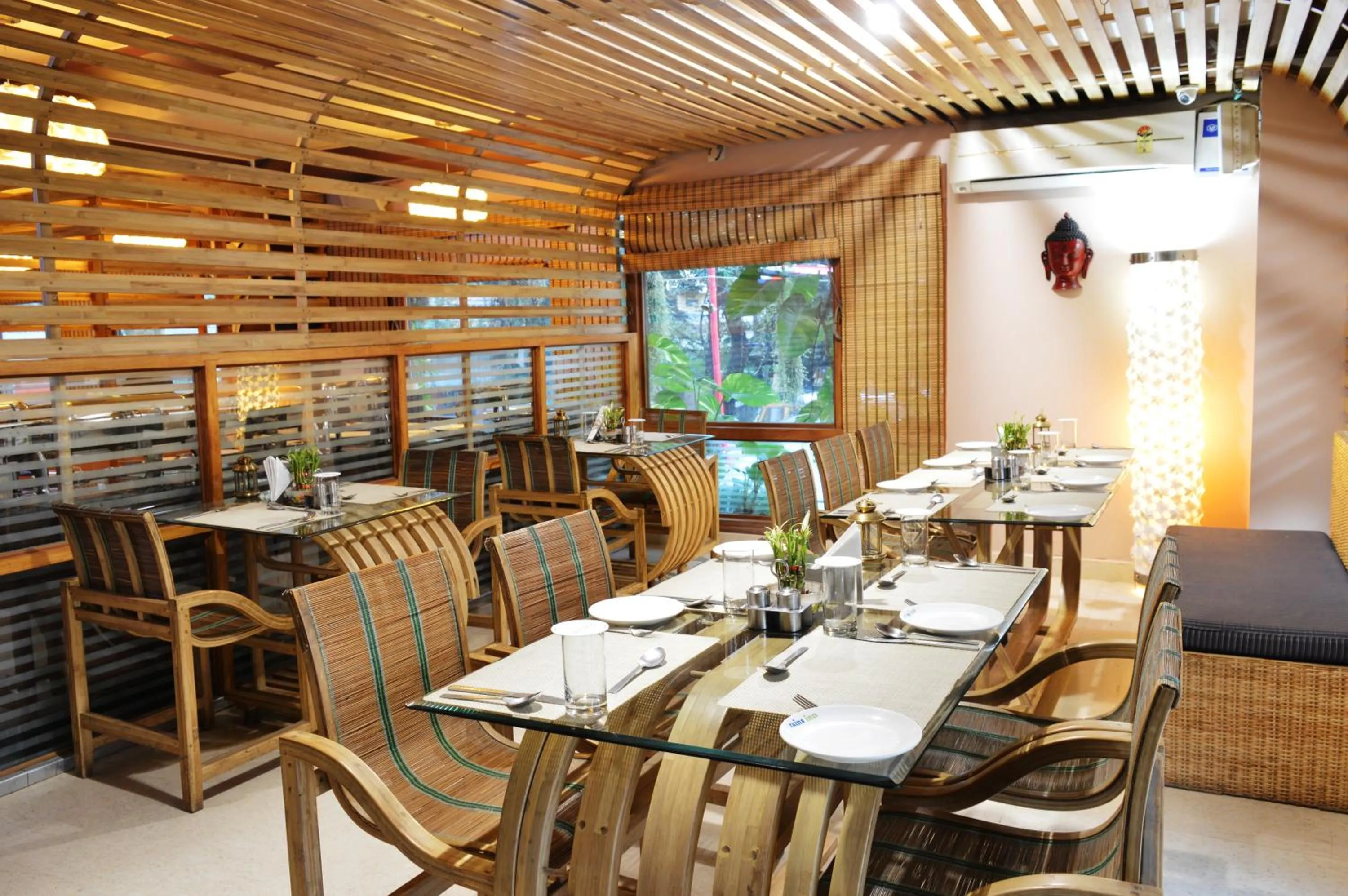 Banquet/Function facilities in Hotel Rains Inn