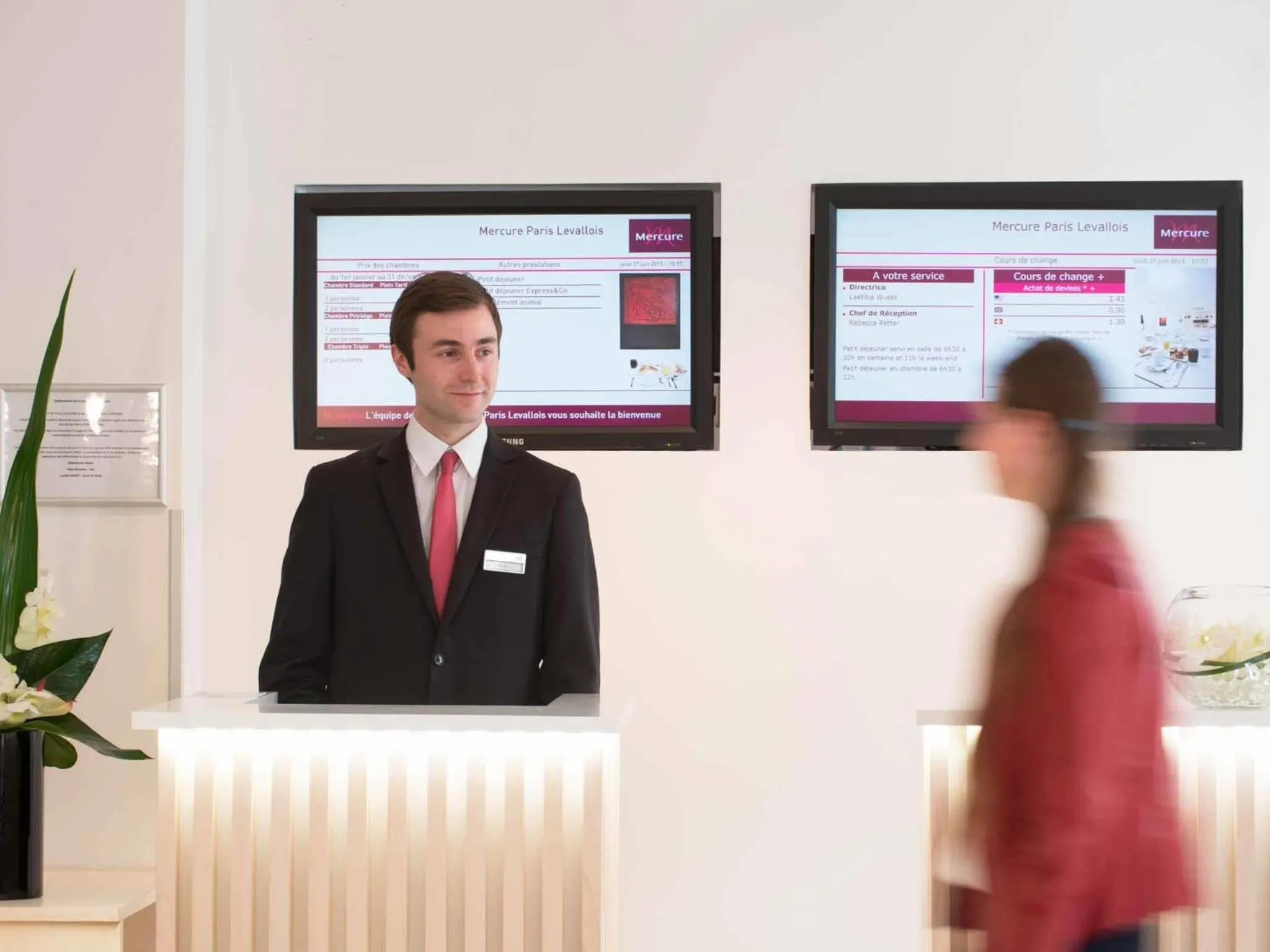 Property building in Mercure Paris Levallois