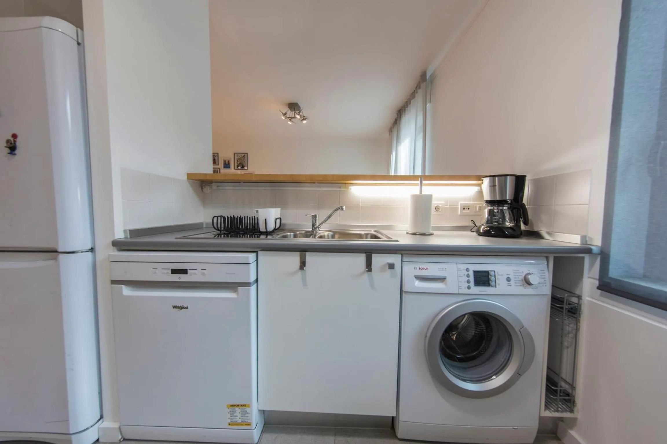 Coffee/tea facilities in LovelyStay - Family-Friendly Apartment Downtown