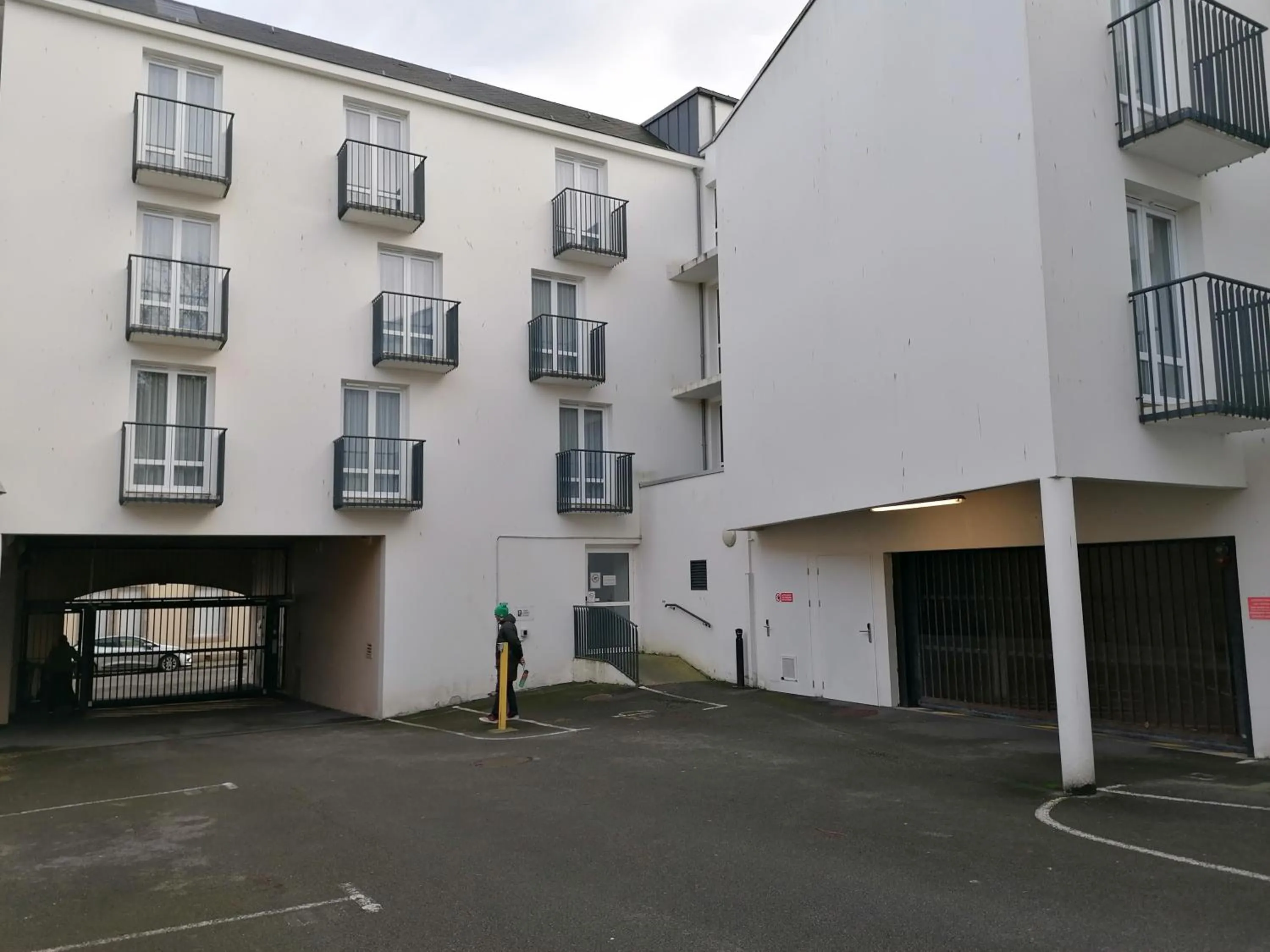 Facade/entrance in Terres de France - Appart'Hotel Quimper Bretagne
