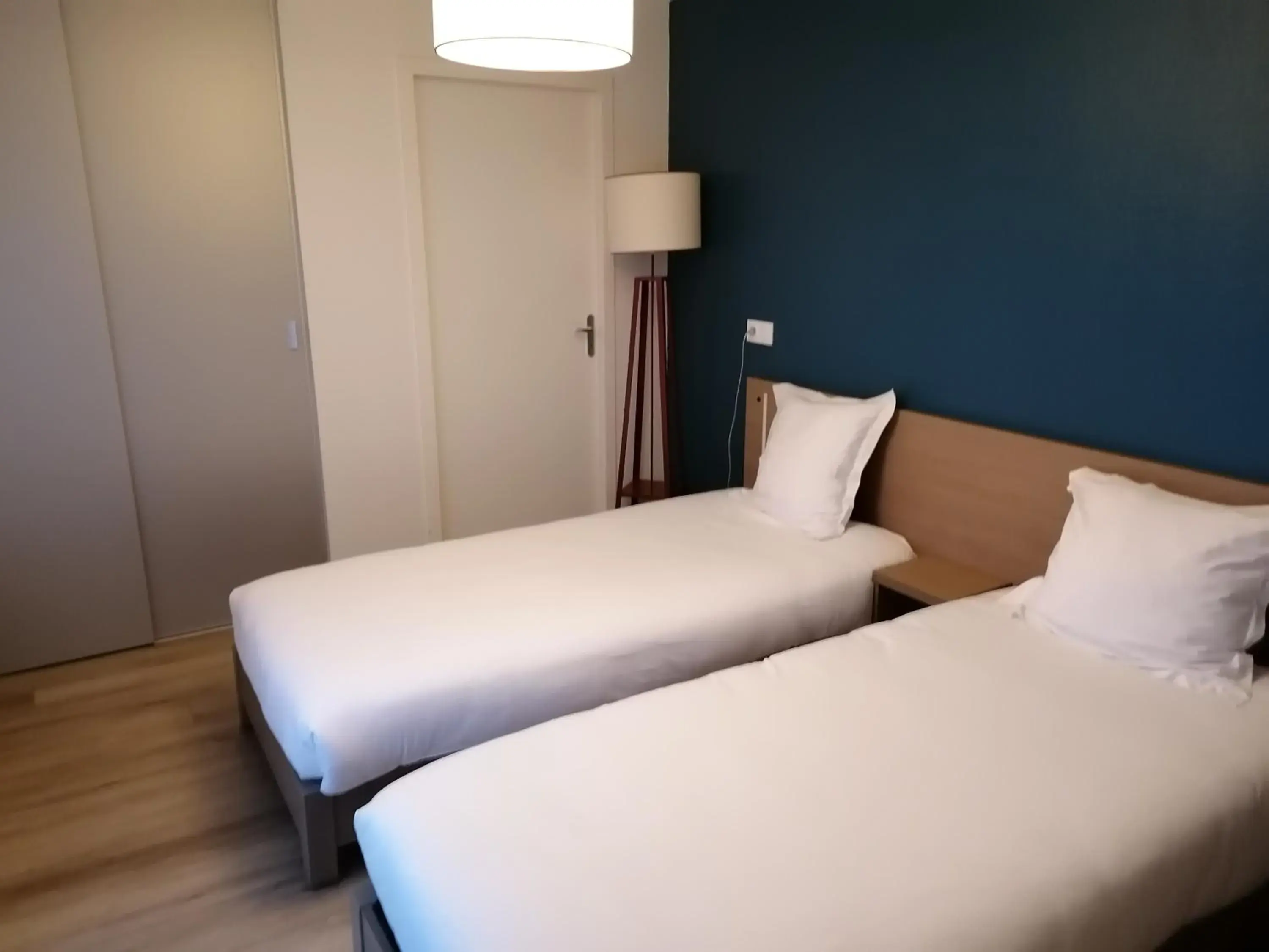 Bed in Terres de France - Appart'Hotel Quimper Bretagne Bed in Terres de France - Appart'Hotel Quimper Bretagne