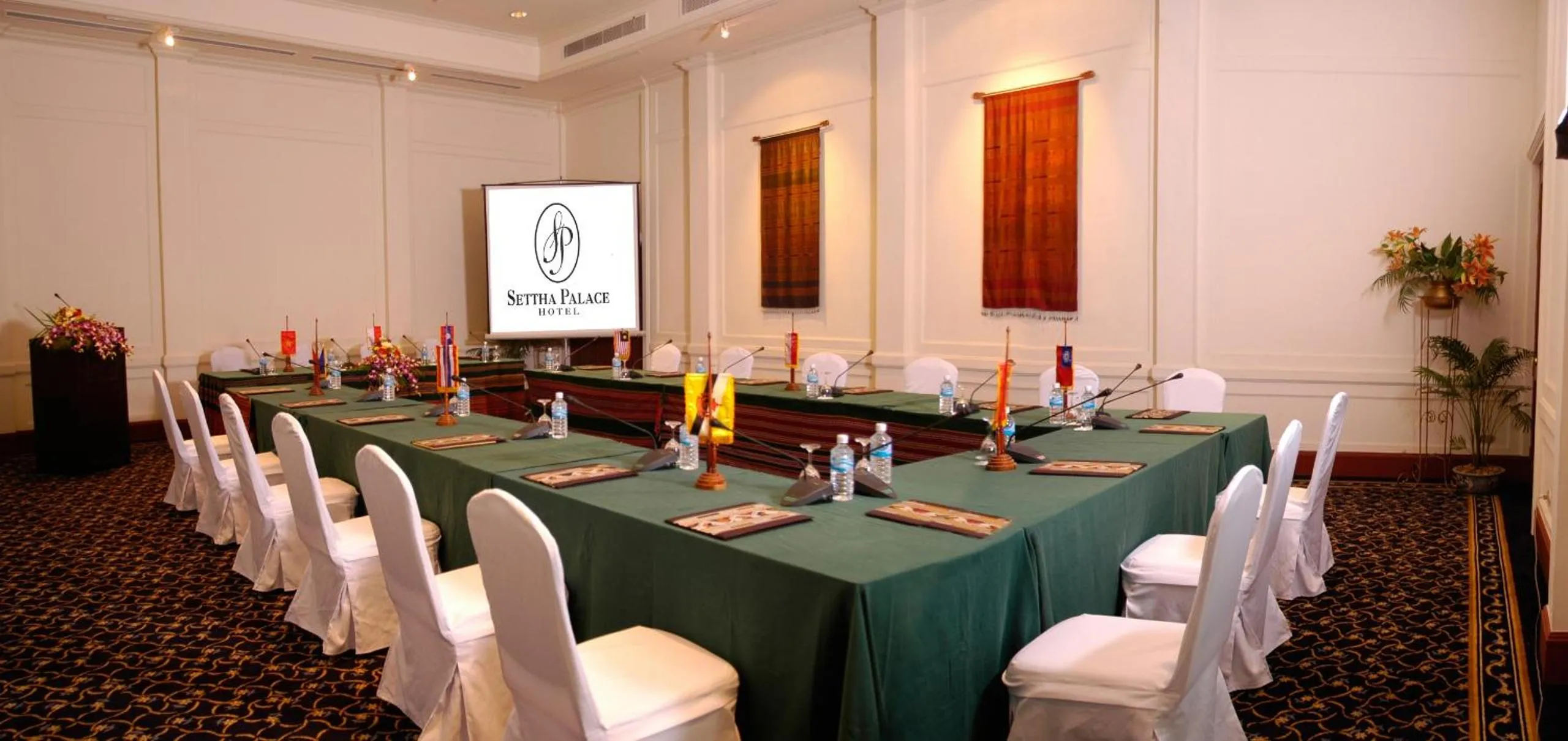 Banquet/Function facilities in Settha Palace Hotel