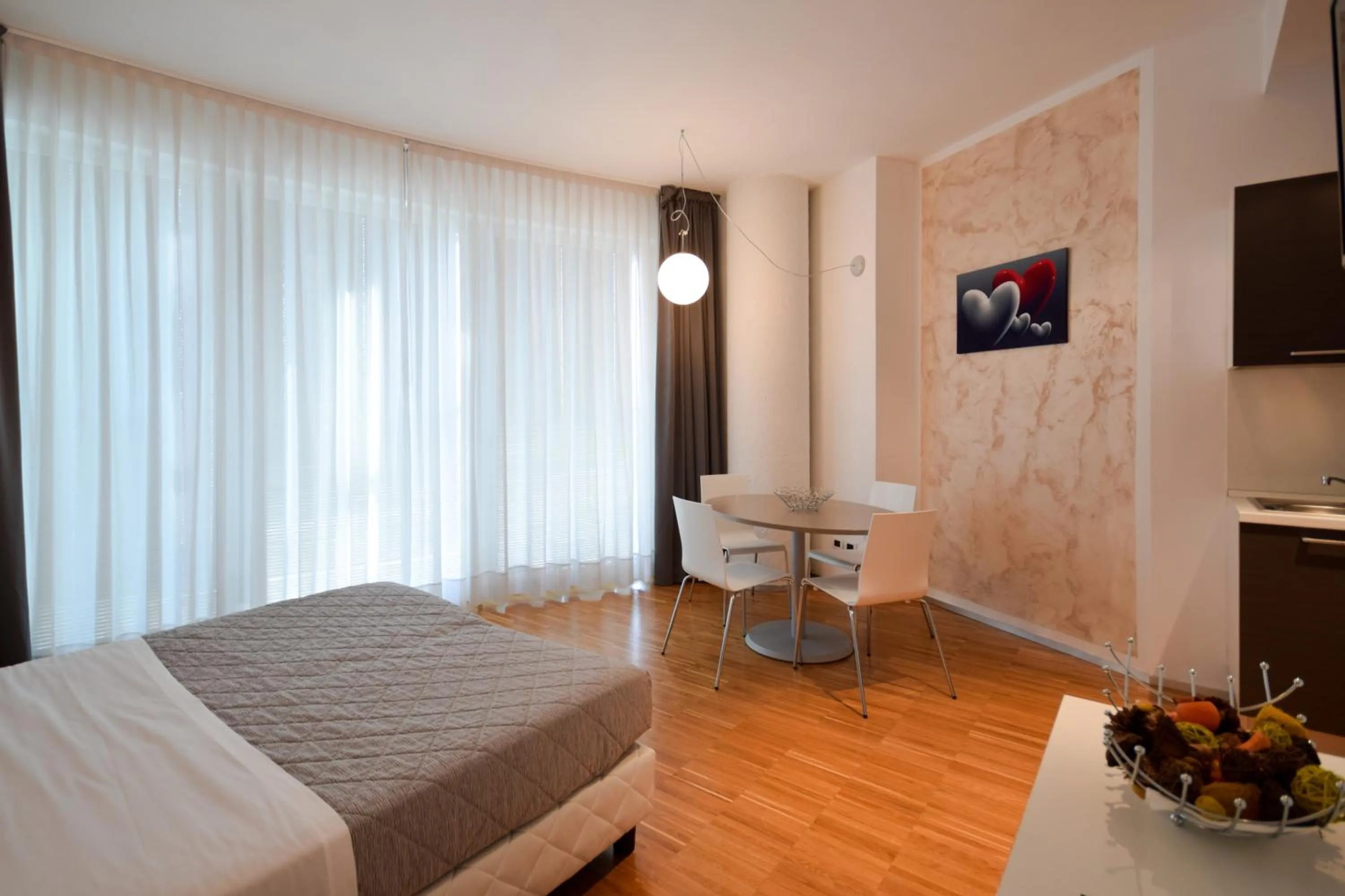 Bed in Hotel Mantova Residence