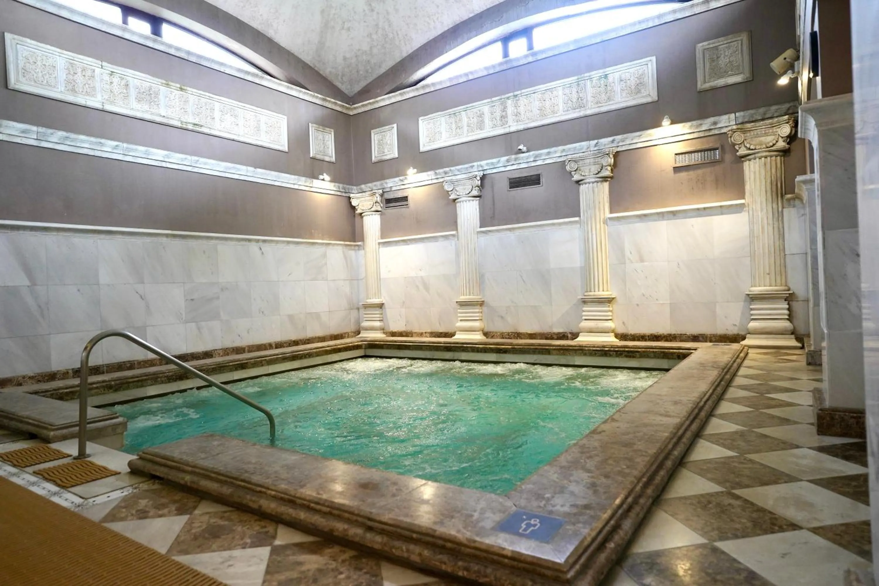 Spa and wellness centre/facilities in Belchin Garden SPA&Wellness
