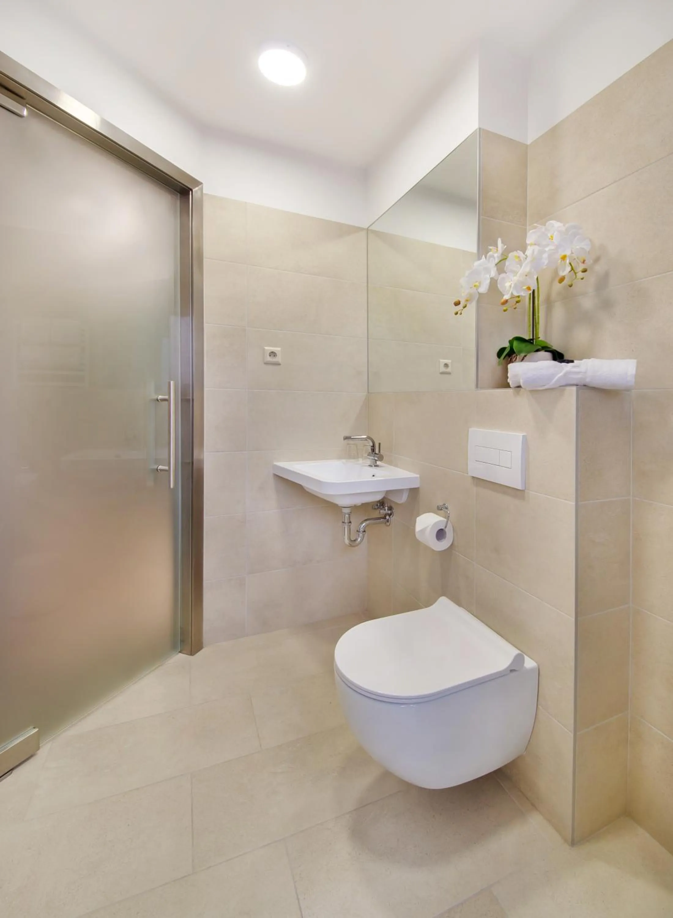 Shower in Dangė Hotel