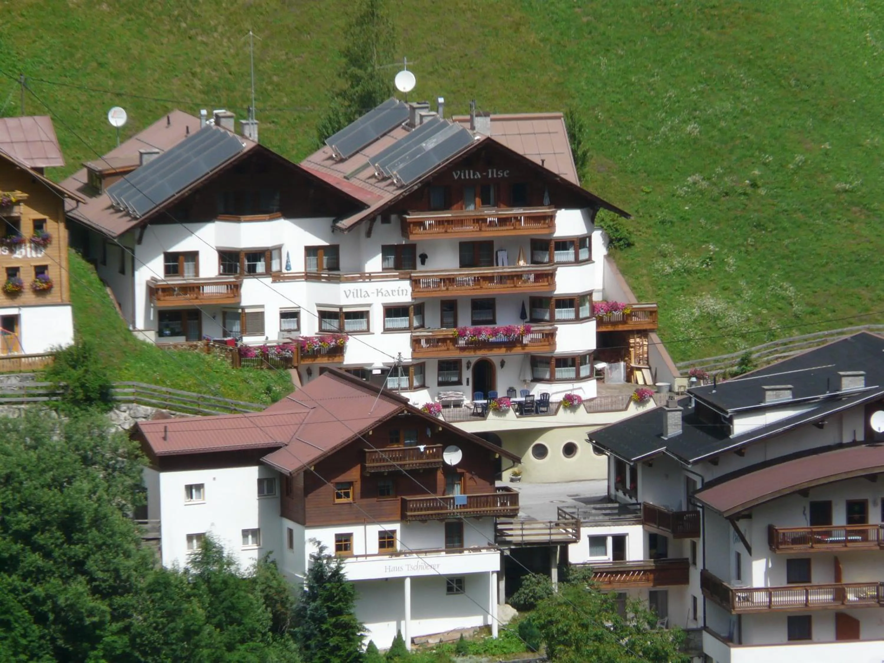 Property building in Villa Ilse