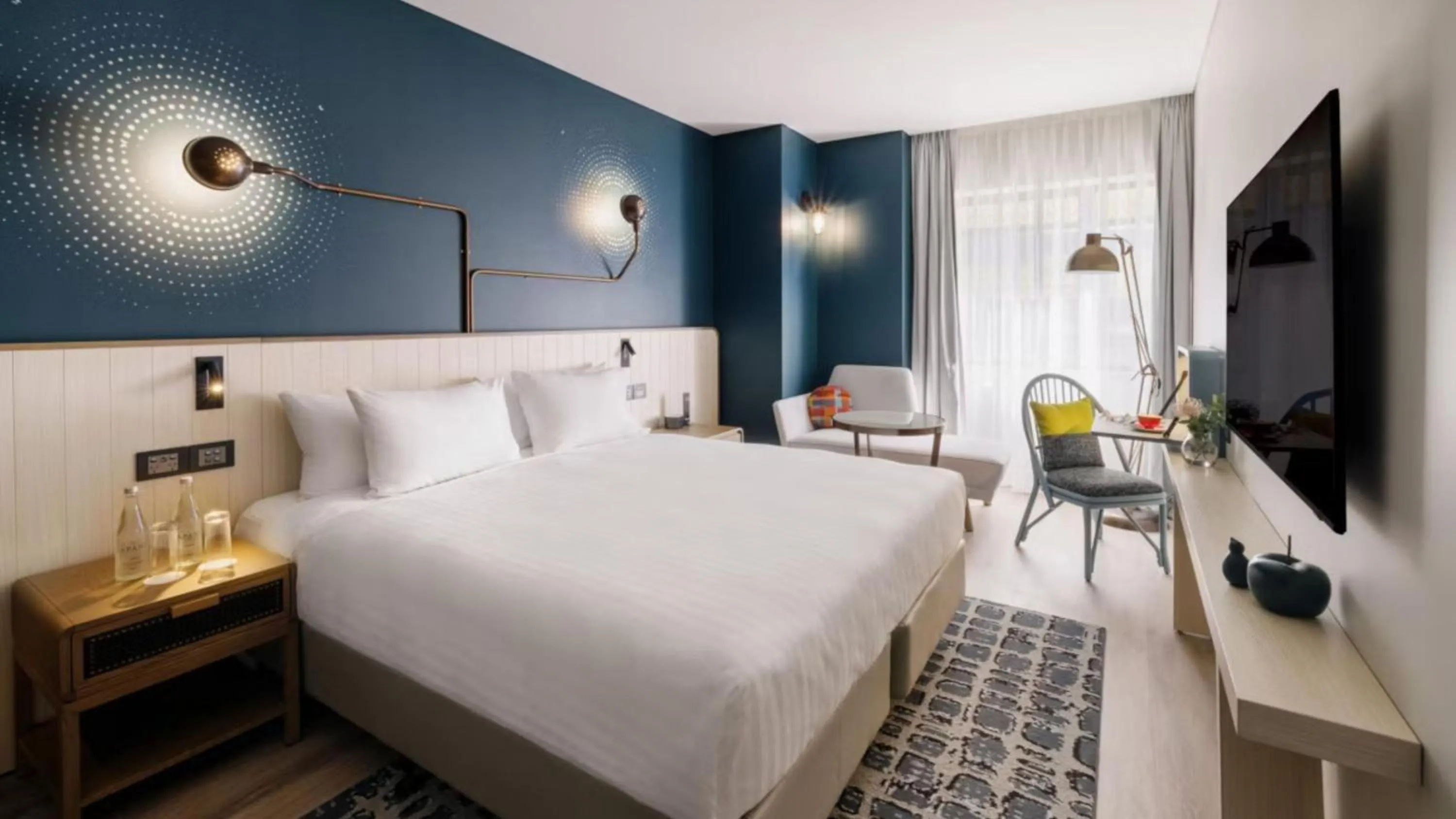 Bed in Hotel Indigo Brisbane City Centre by IHG