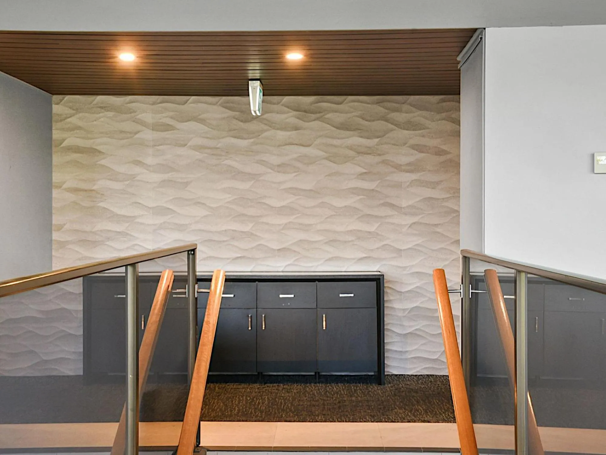 Commodore Regent Launceston