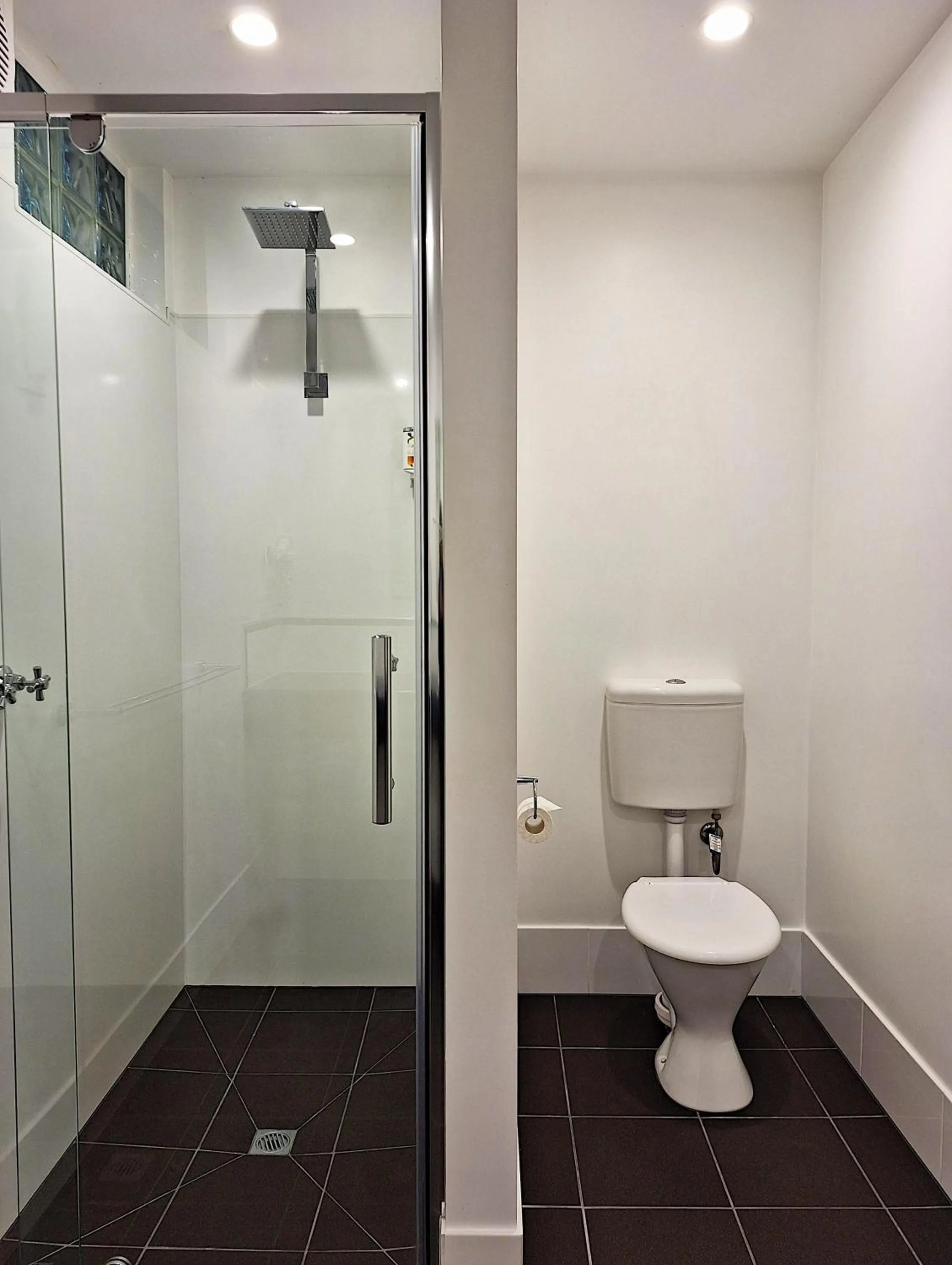 Commodore Regent Launceston