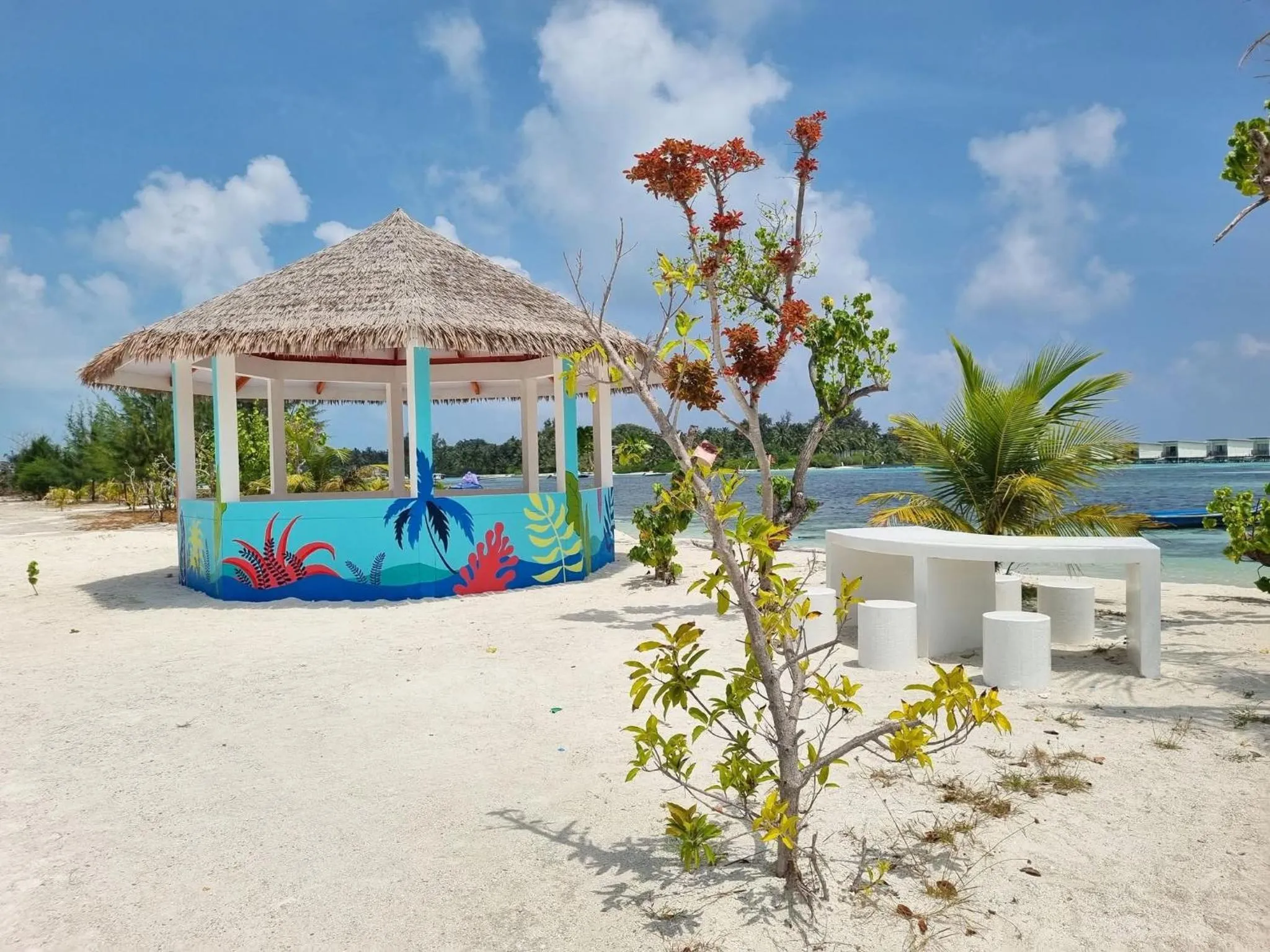 IRIS Beach Residence