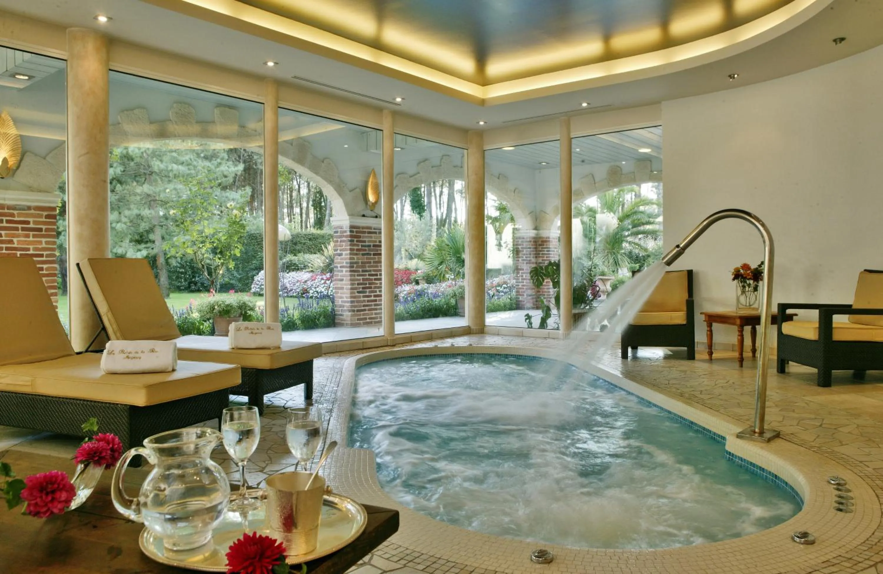 Hot Tub in Relais de la Poste