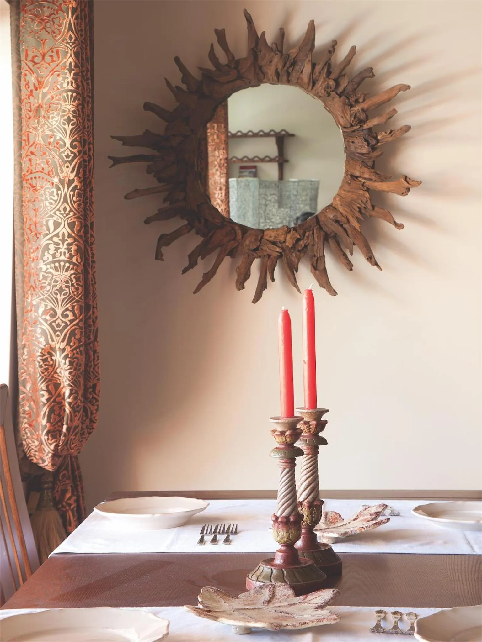 Communal lounge/ TV room in Artvilla