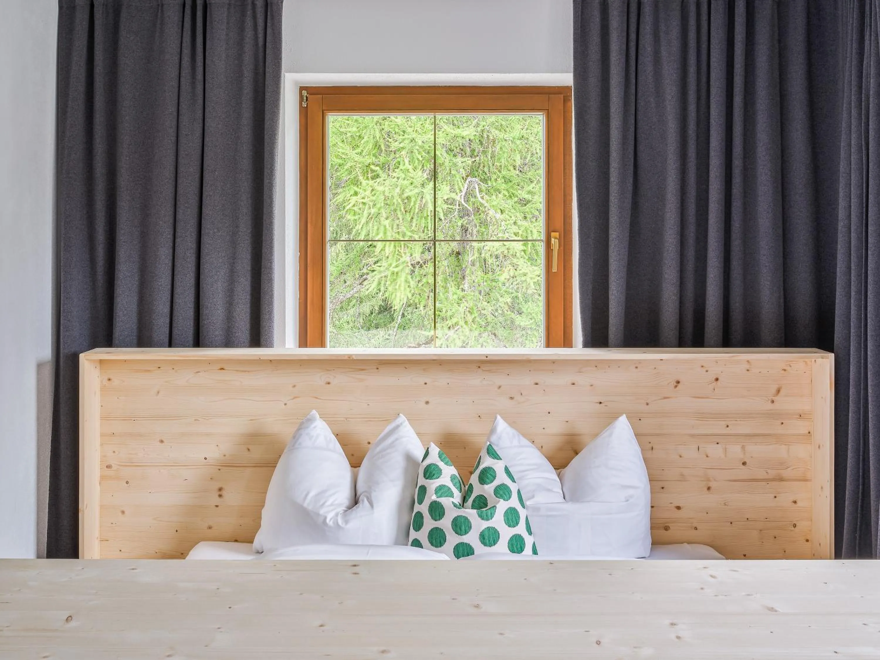 Bed in Design Apartments & Zimmer - Zugspitze