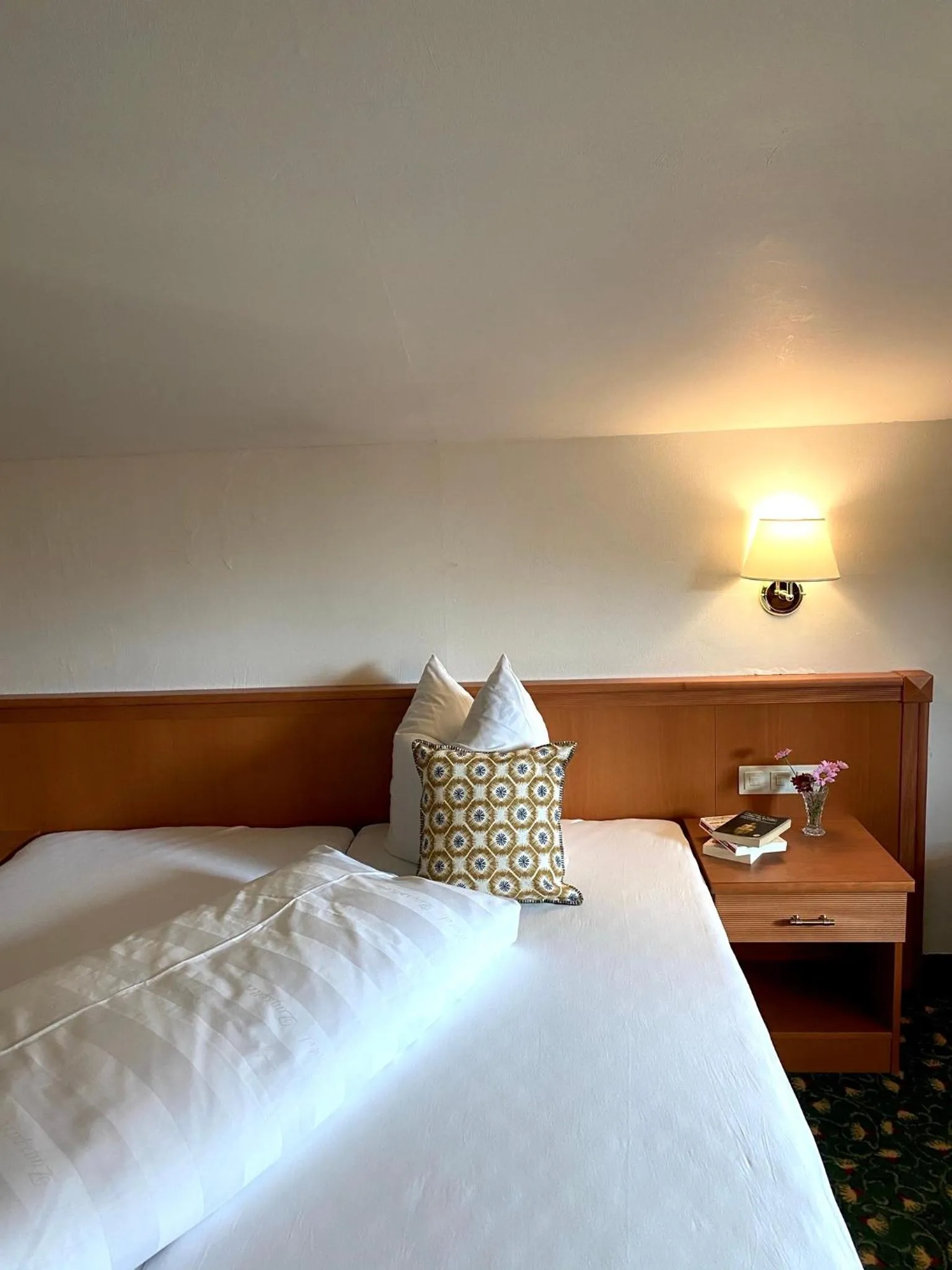 Bed in Design Apartments & Zimmer - Zugspitze