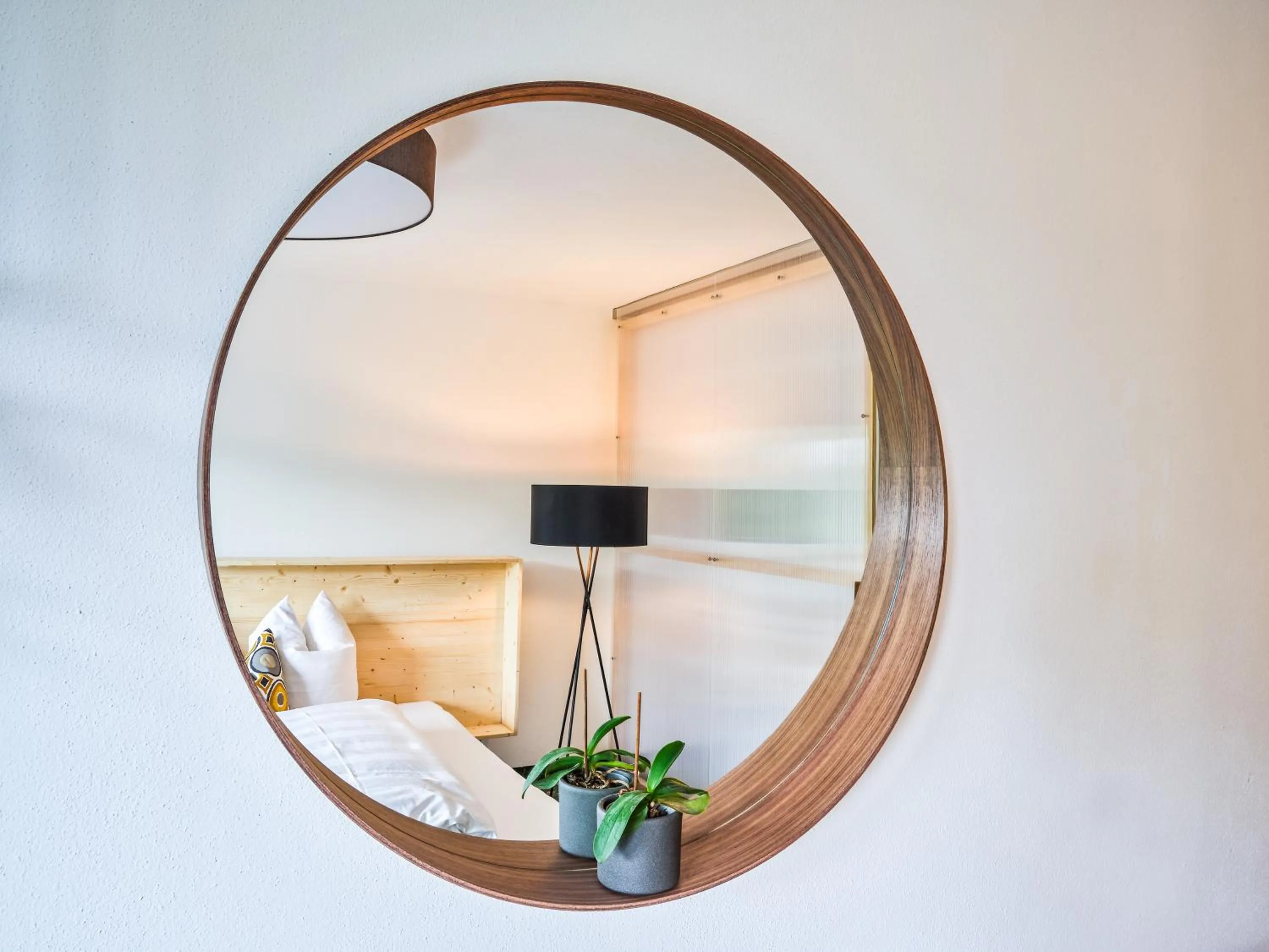 Bed in Design Apartments & Zimmer - Zugspitze