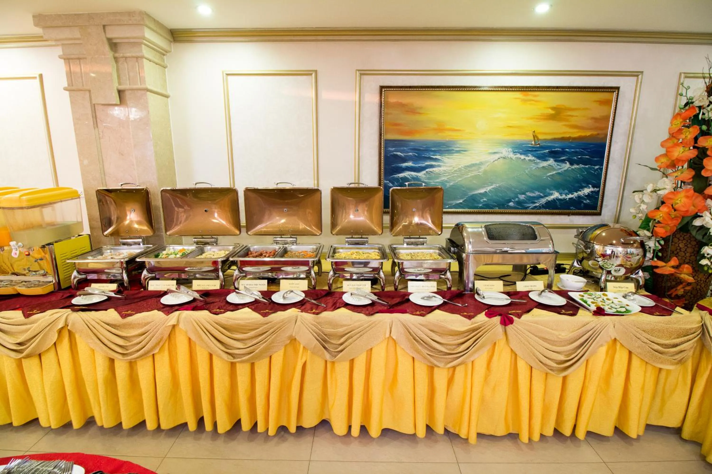 Breakfast in Romeliess Hotel