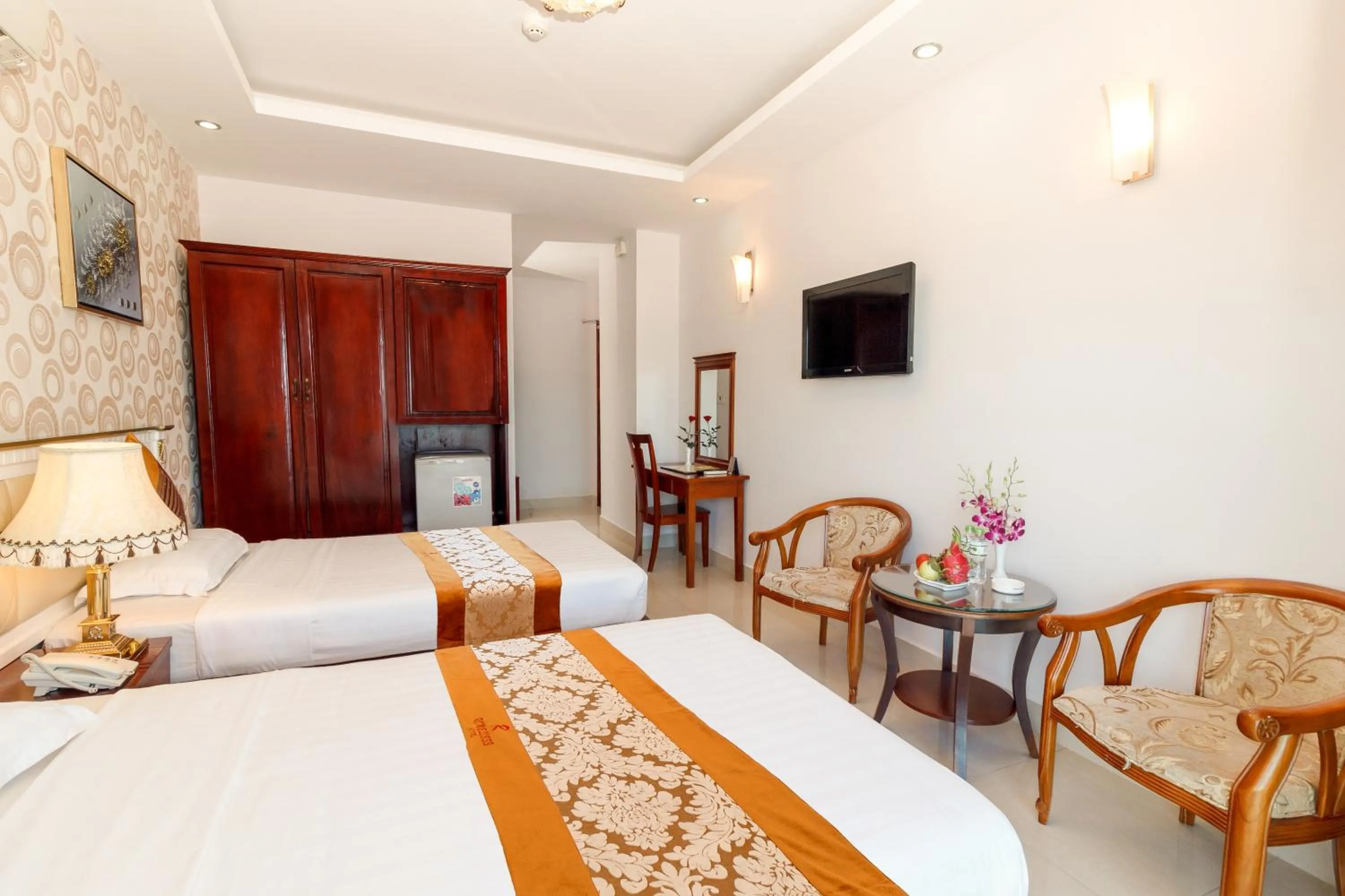 Bed in Romeliess Hotel