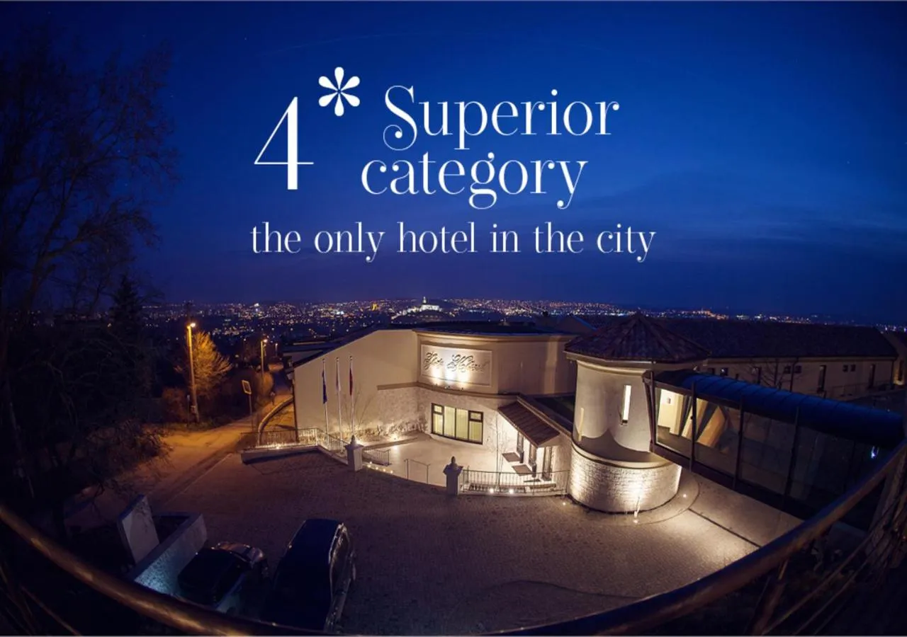 Property building in Hotel Golden Key, 4 Stars Superior