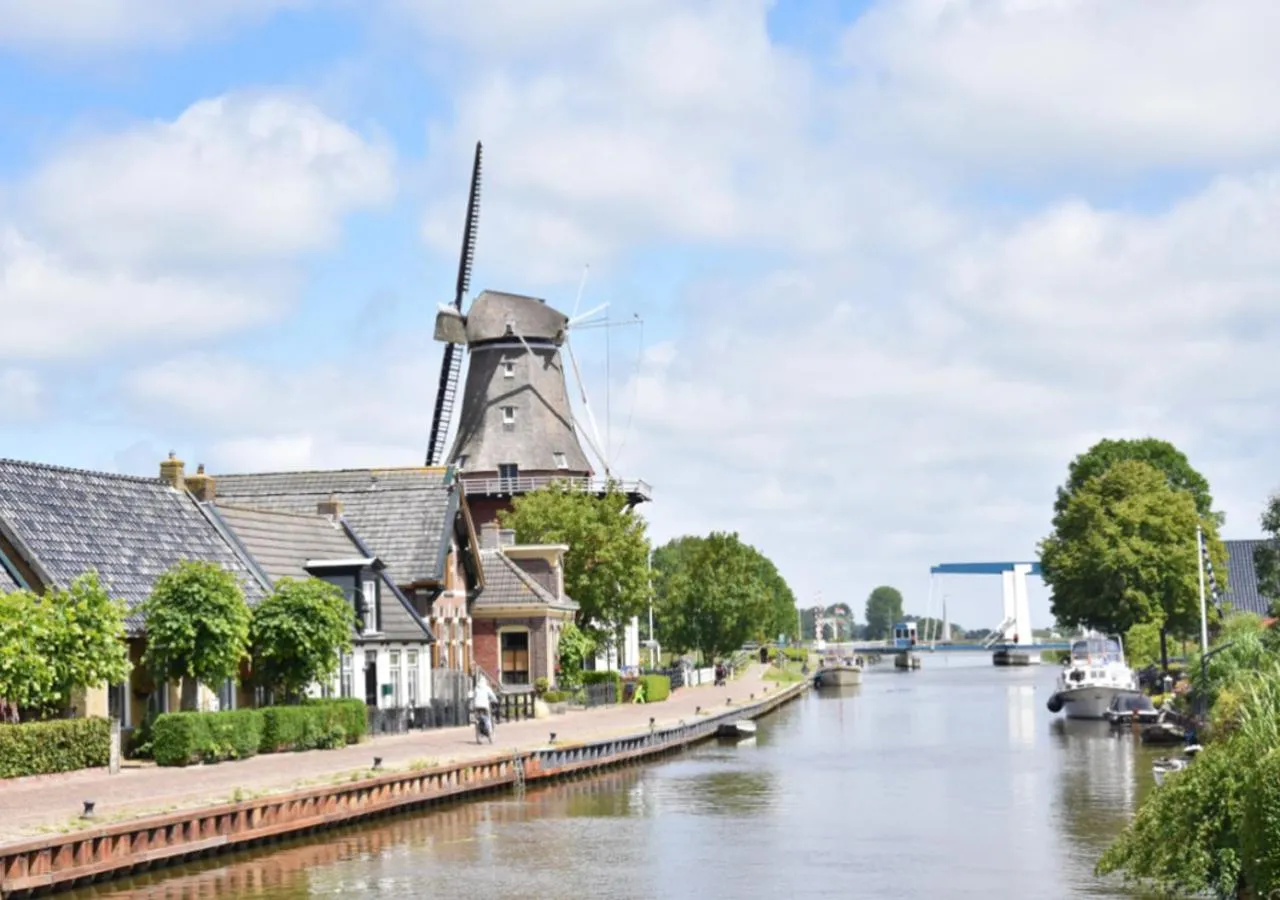 Nearby landmark in Waterdorp Burdaard