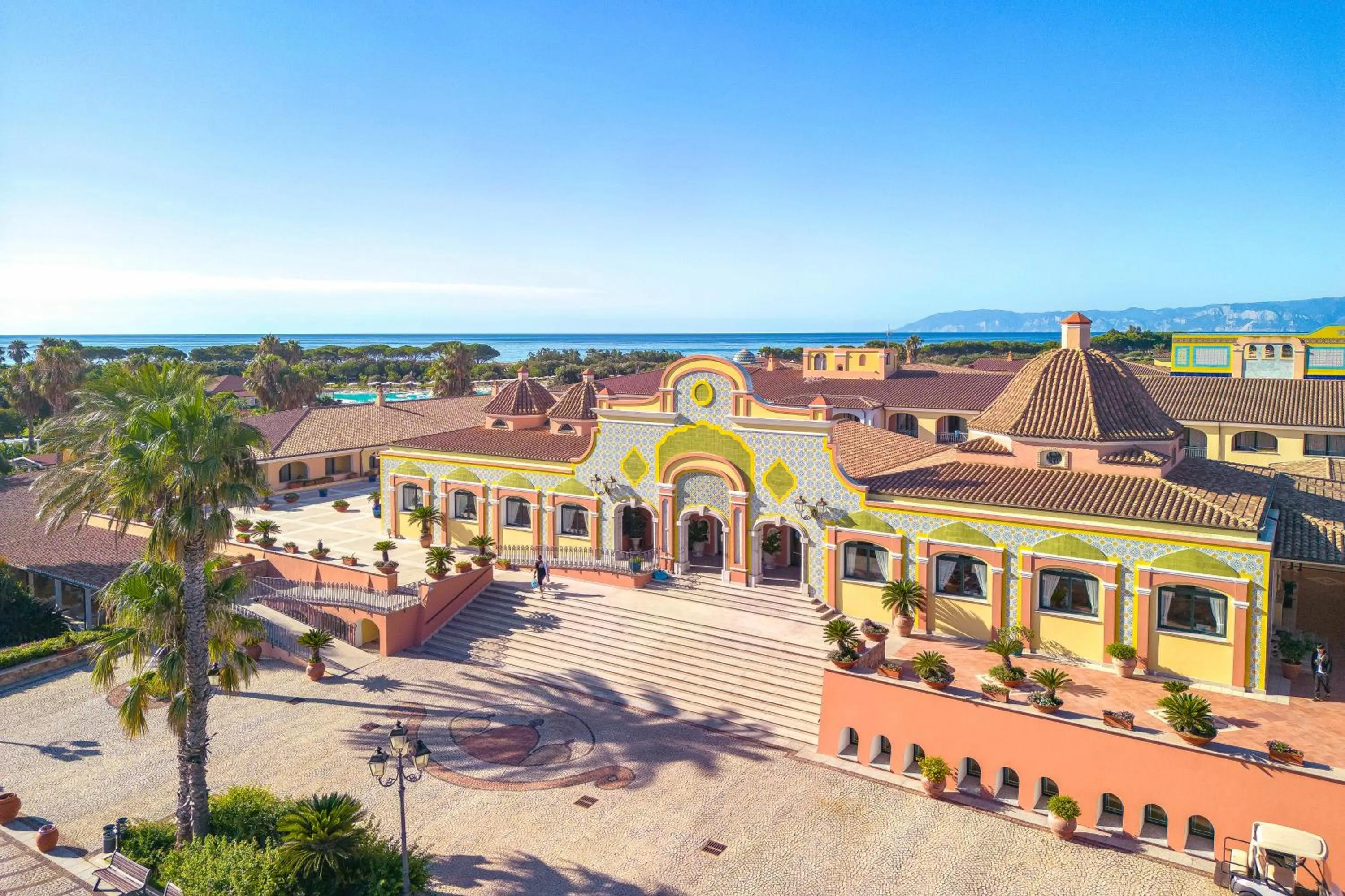 Property building in Club Hotel Marina Beach