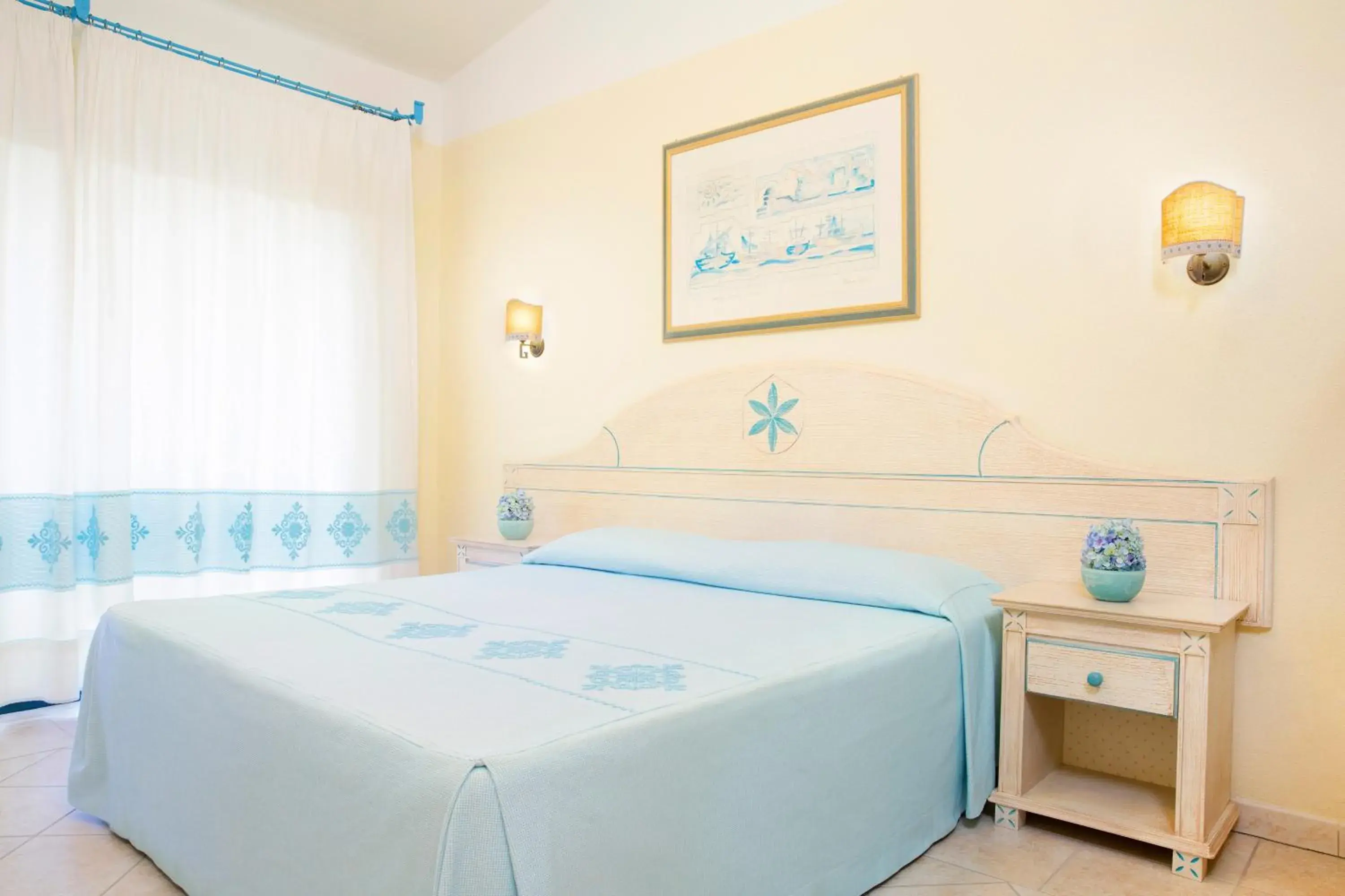 Bedroom, Bed in Club Hotel Marina Beach Bedroom, Bed in Club Hotel Marina Beach