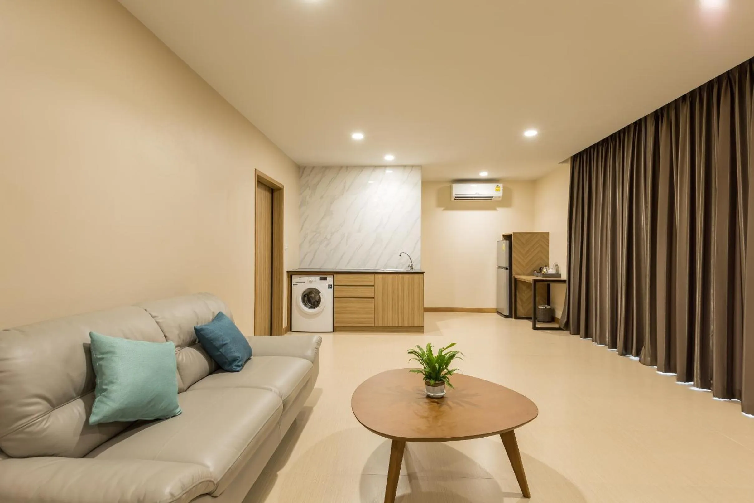 Paragon Grand Resort