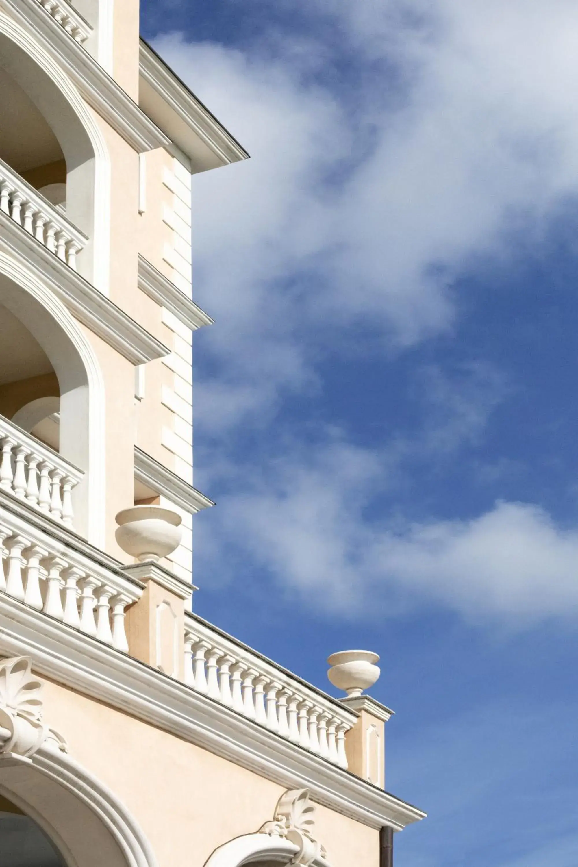 Property building in Grand Hotel President Property building in Grand Hotel President