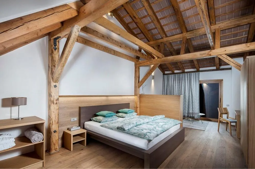 Photo of the whole room, Bed in Kaštieľ Kubínyi