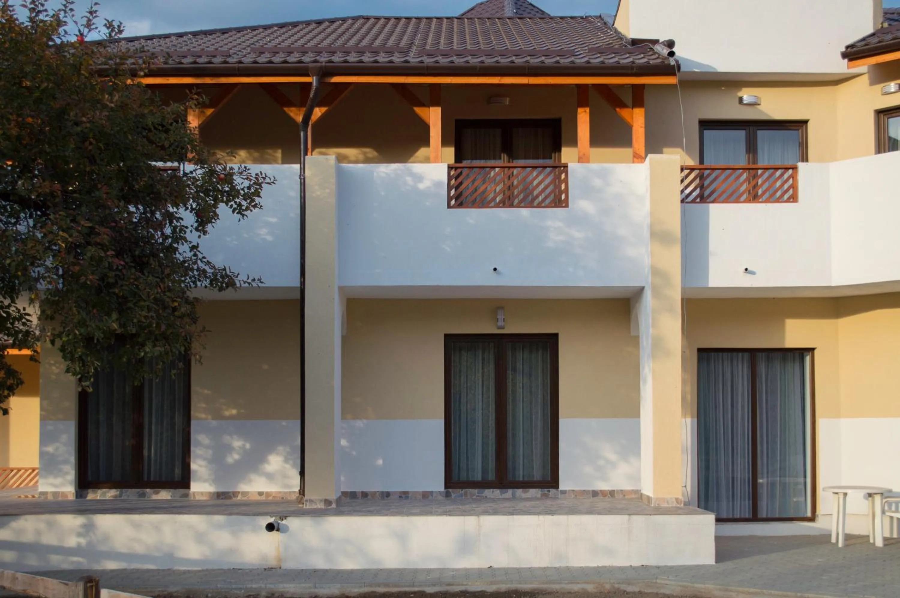 Superior Twin Room with Garden View in Pensiune Casa Ampeia