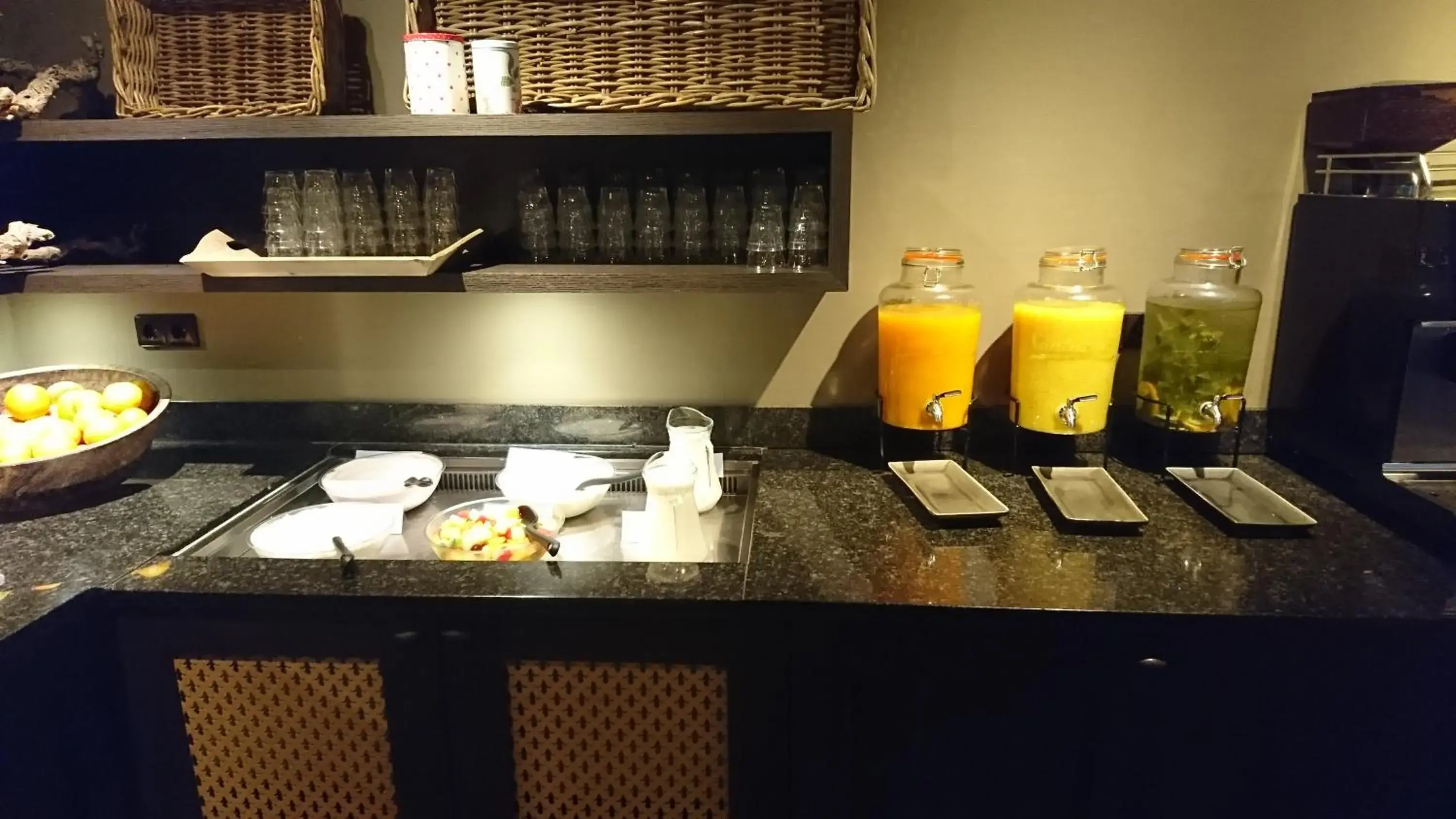 Buffet breakfast in Fletcher Hotel-Restaurant Het Witte Huis Buffet breakfast in Fletcher Hotel-Restaurant Het Witte Huis