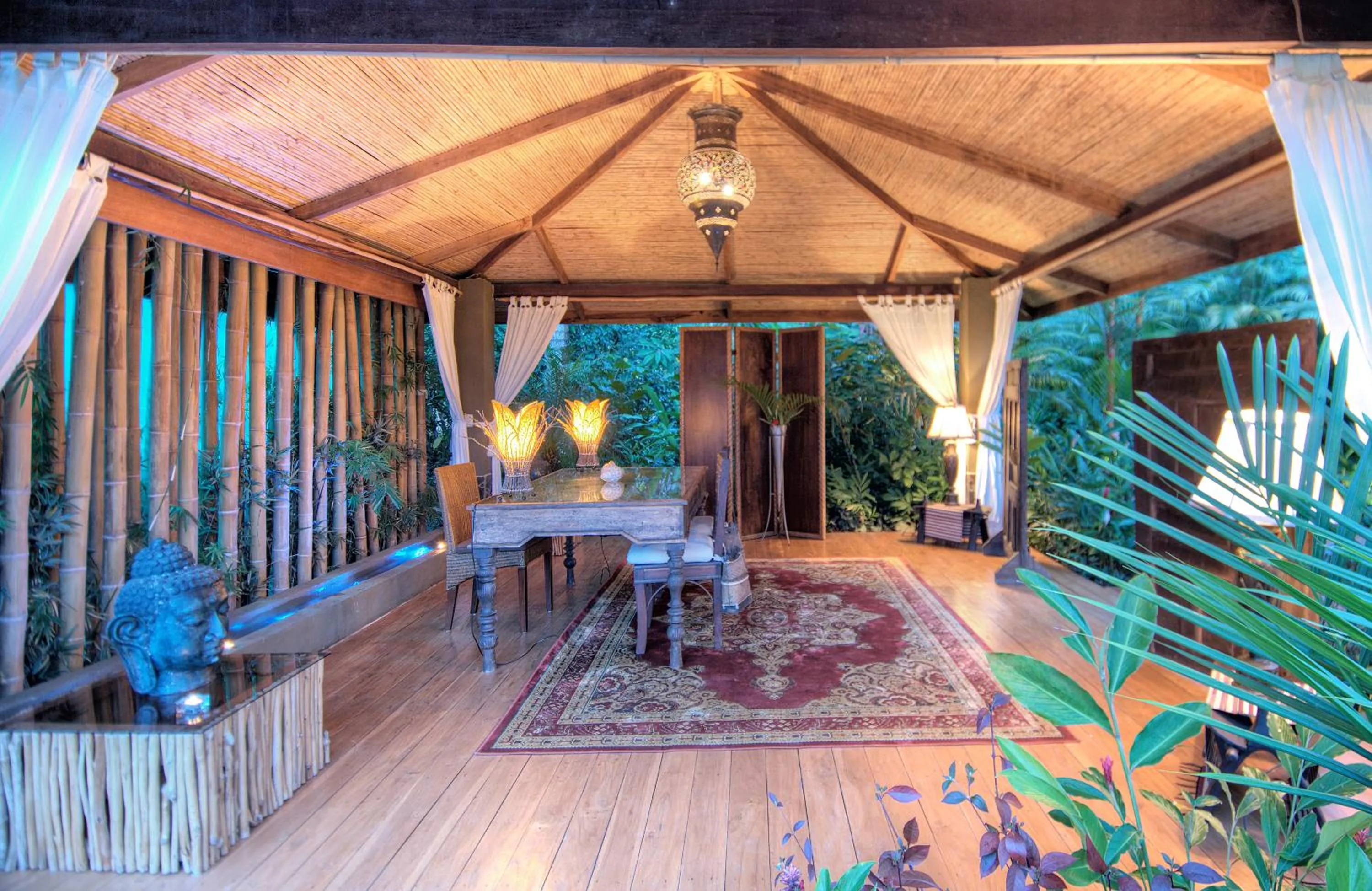 Facade/entrance in Casa Chameleon Hotel Mal Pais - Adults Only