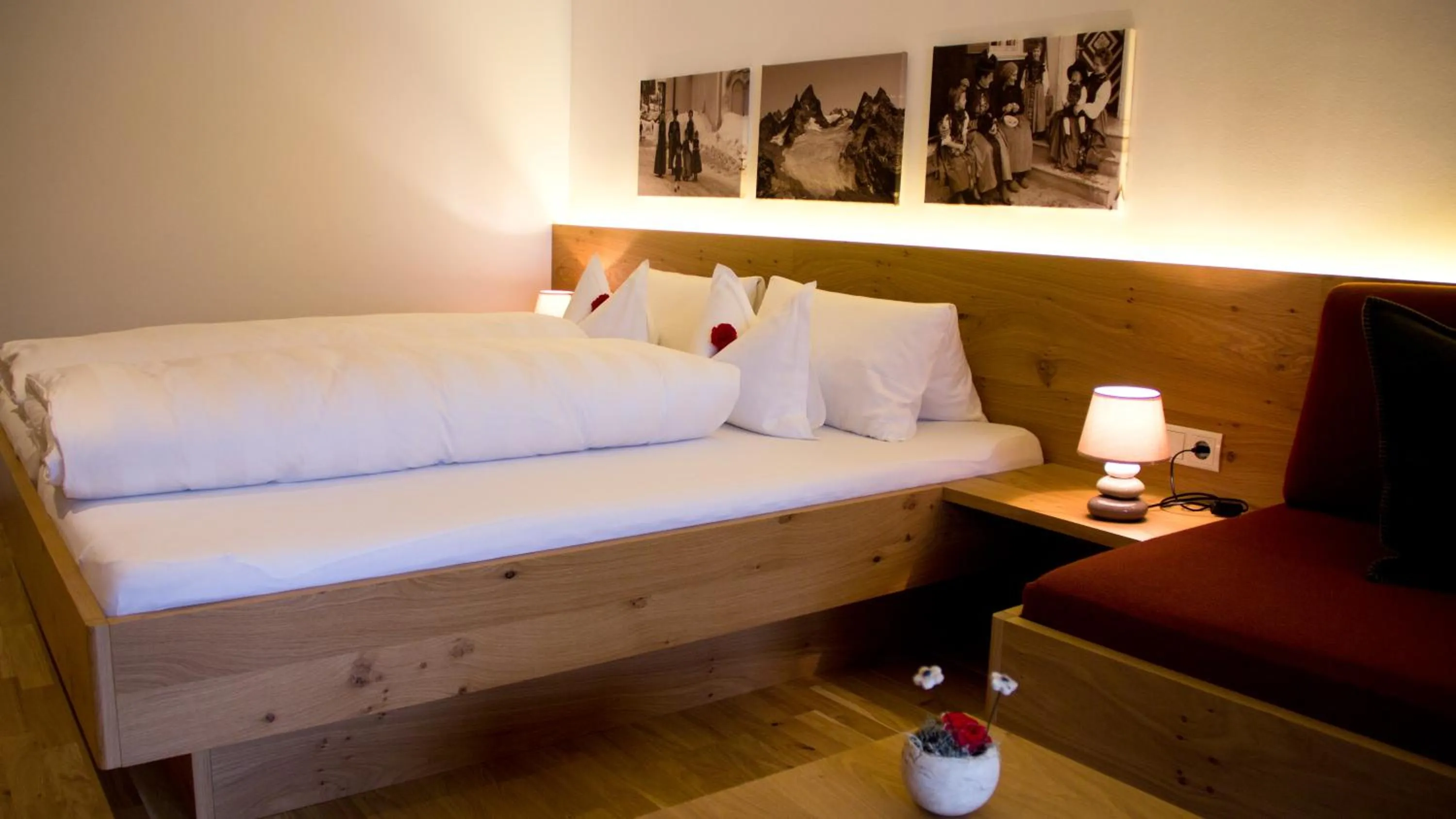Bedroom, Bed in Pension Christophorus Hotel Garni