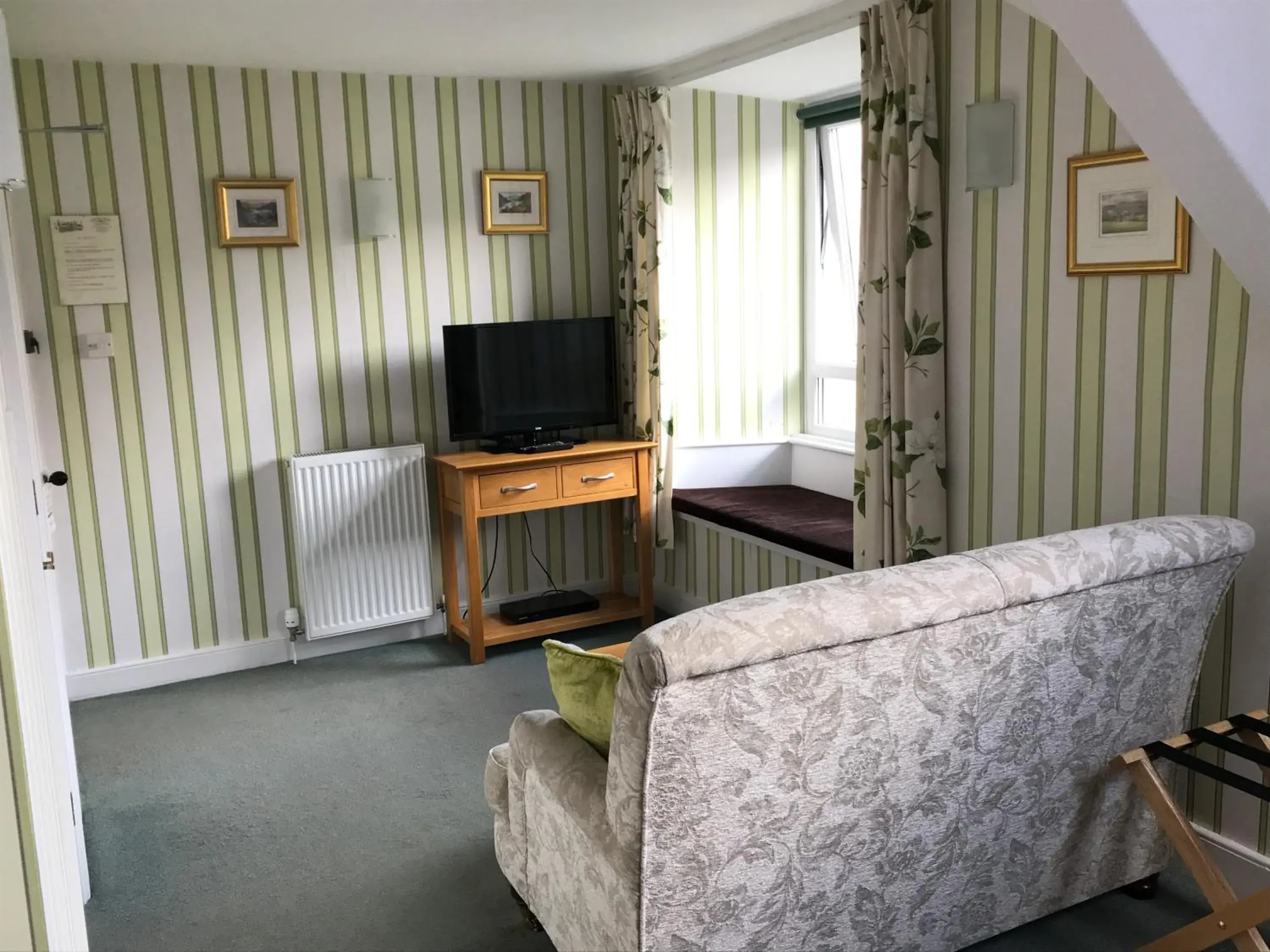 Superior King Room with Shower in Crow How Country Guest House Superior King Room with Shower in Crow How Country Guest House