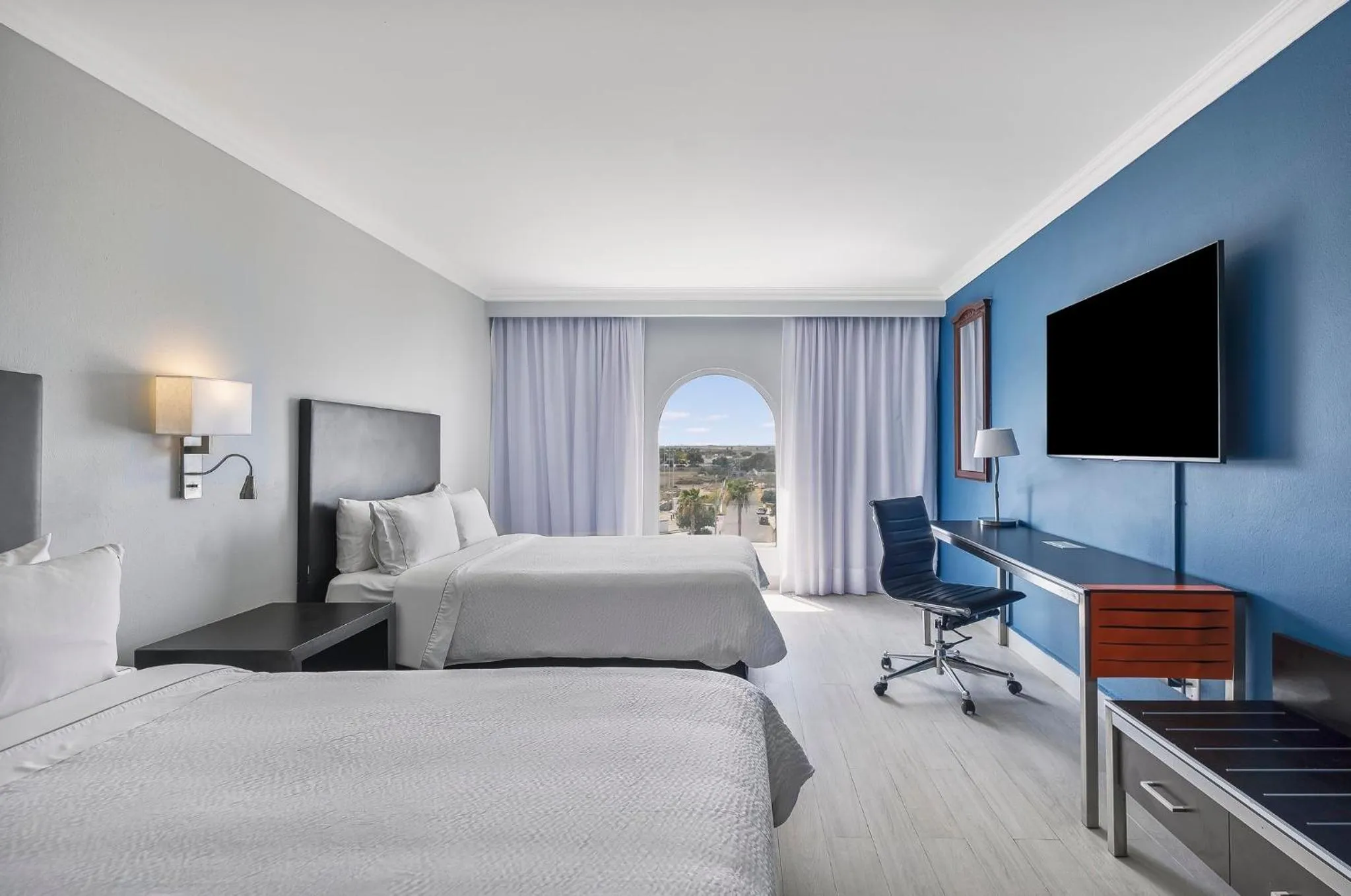 Bedroom, Bed in Fiesta Inn Express Nuevo Laredo