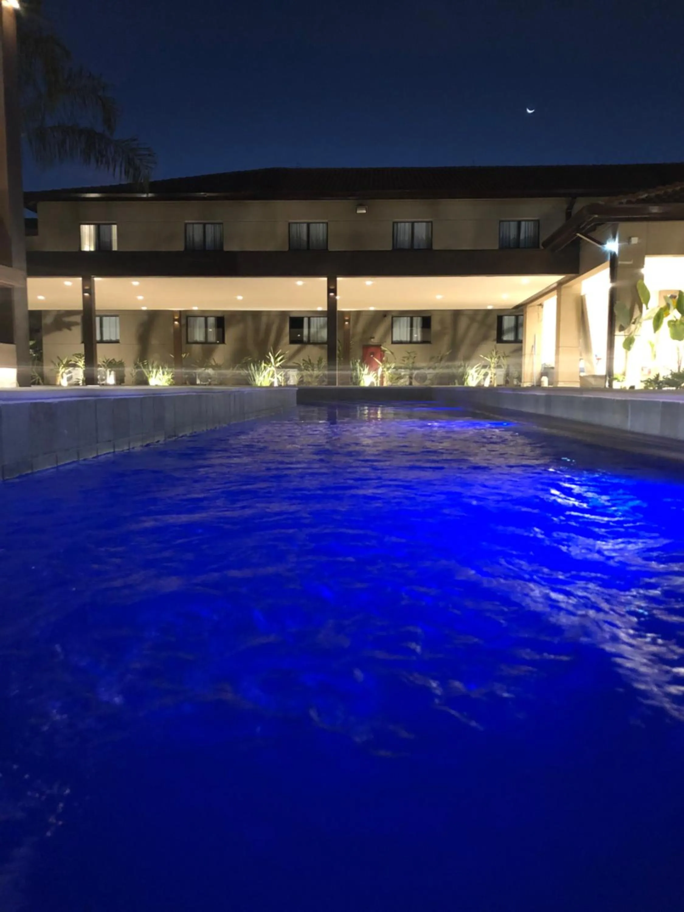 Swimming pool in Fildi Hotel