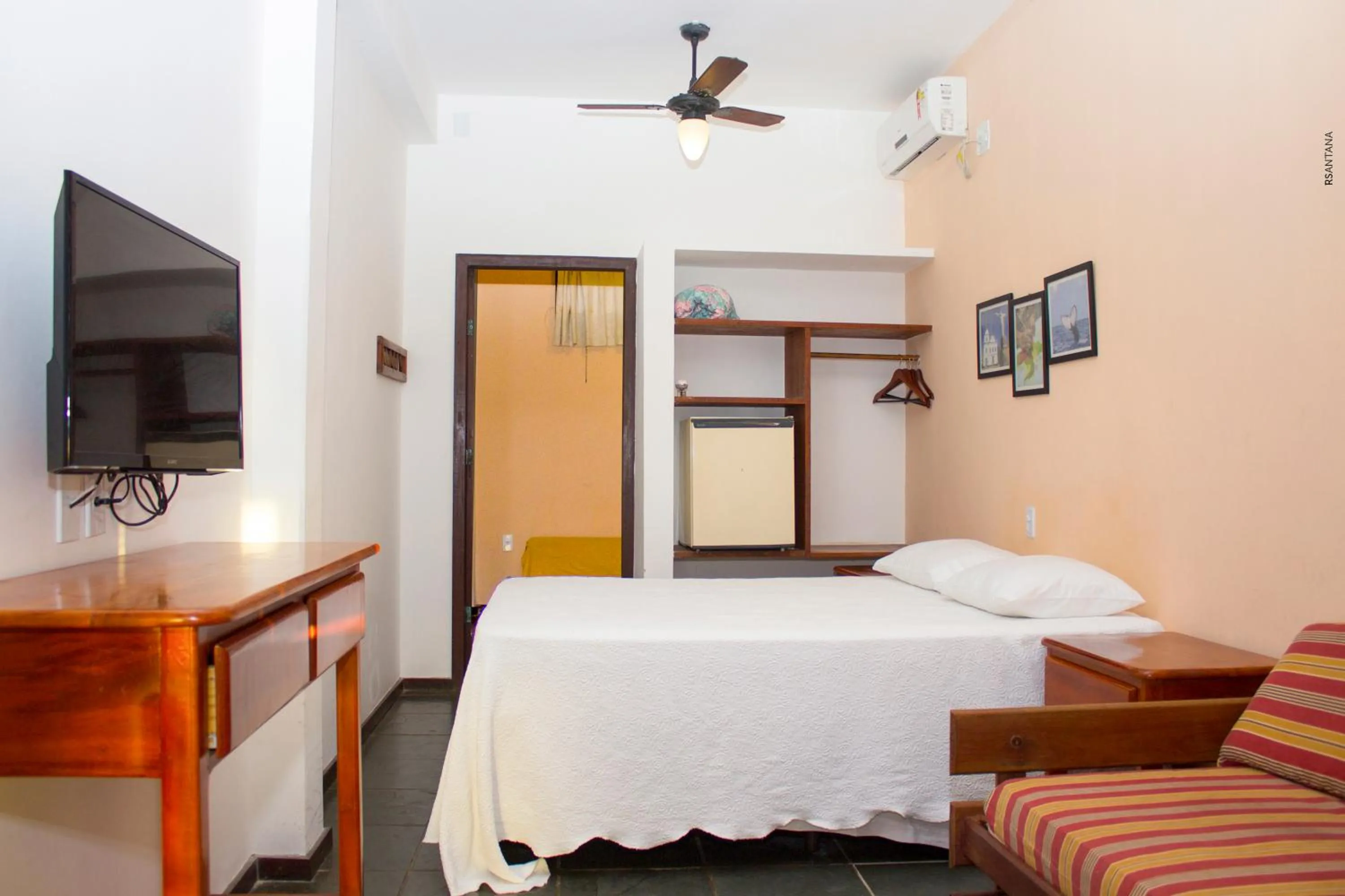 Bedroom, Bed in Pousada Canto do Rio