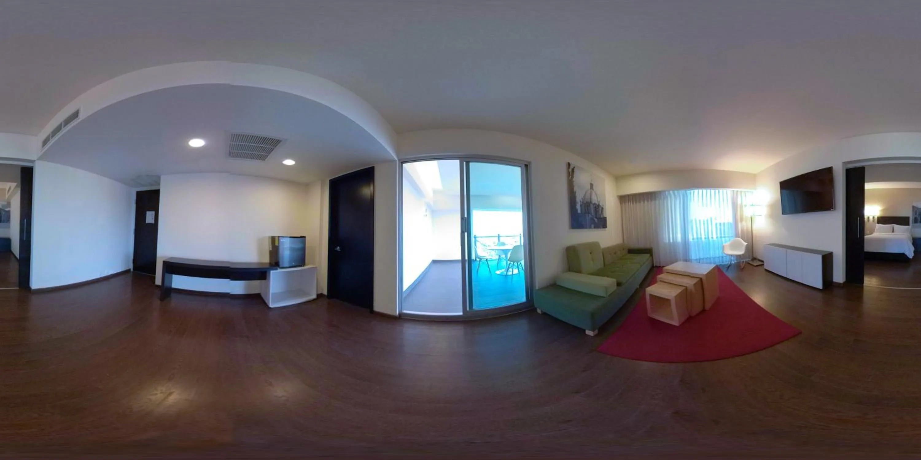 Photo of the whole room in Fiesta Inn Zacatecas