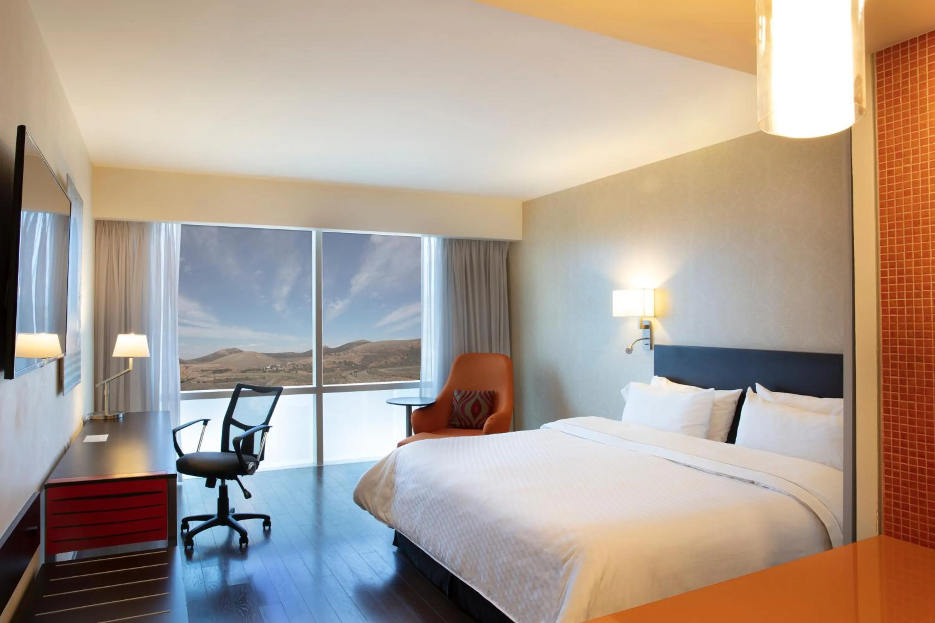 Photo of the whole room, Bed in Fiesta Inn Zacatecas