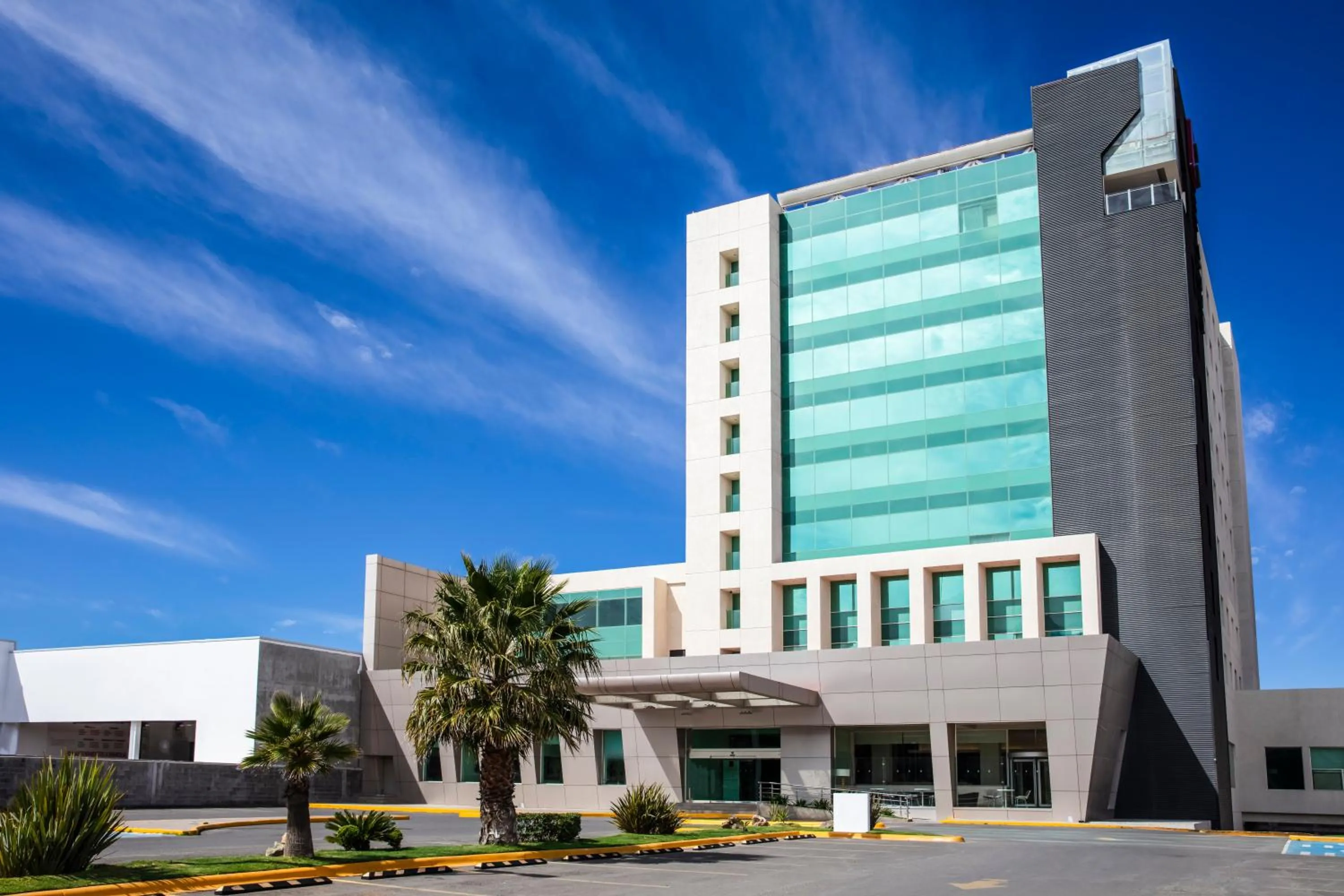 Property building in Fiesta Inn Zacatecas