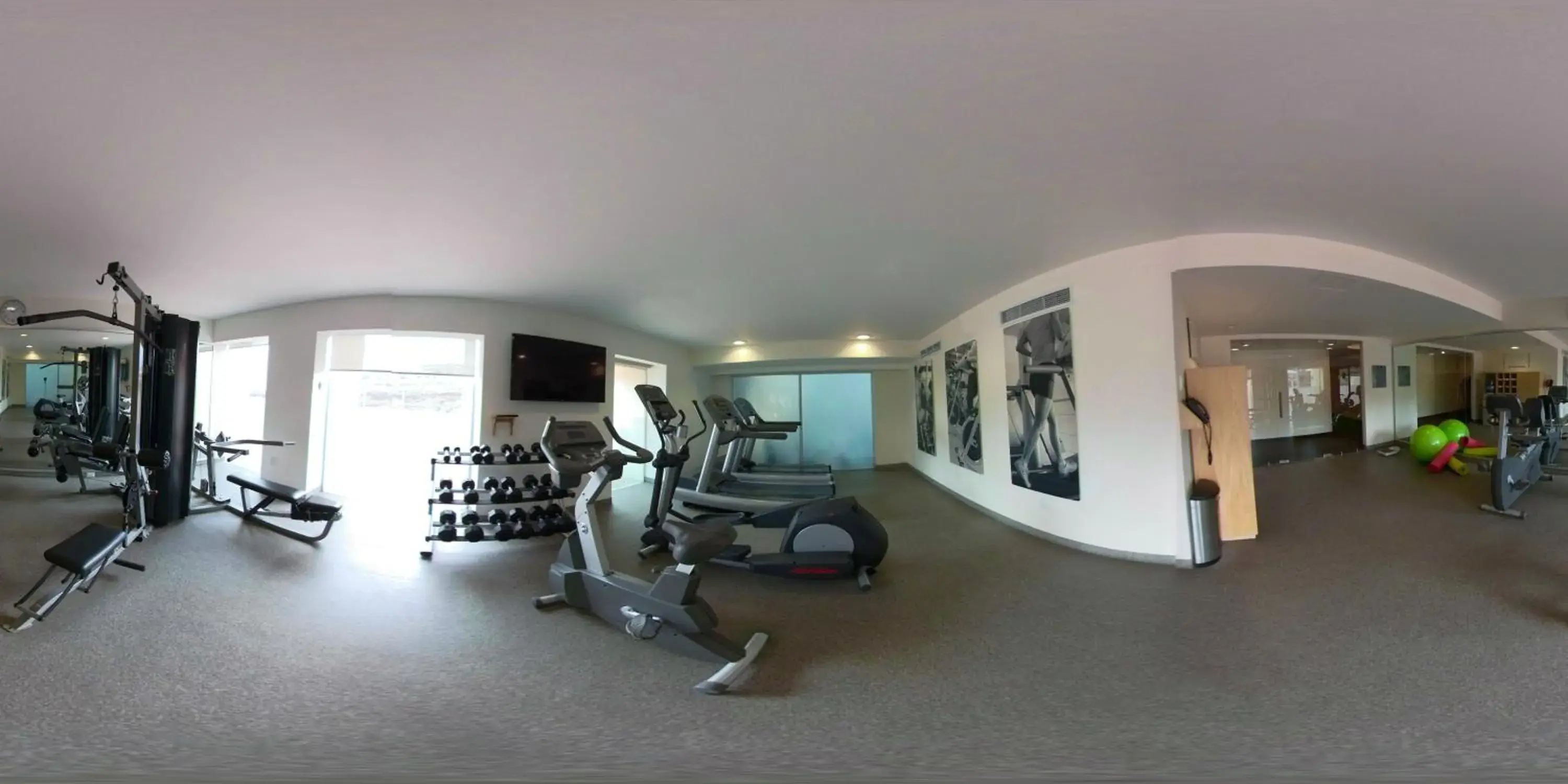 Fitness centre/facilities in Fiesta Inn Zacatecas Fitness centre/facilities in Fiesta Inn Zacatecas