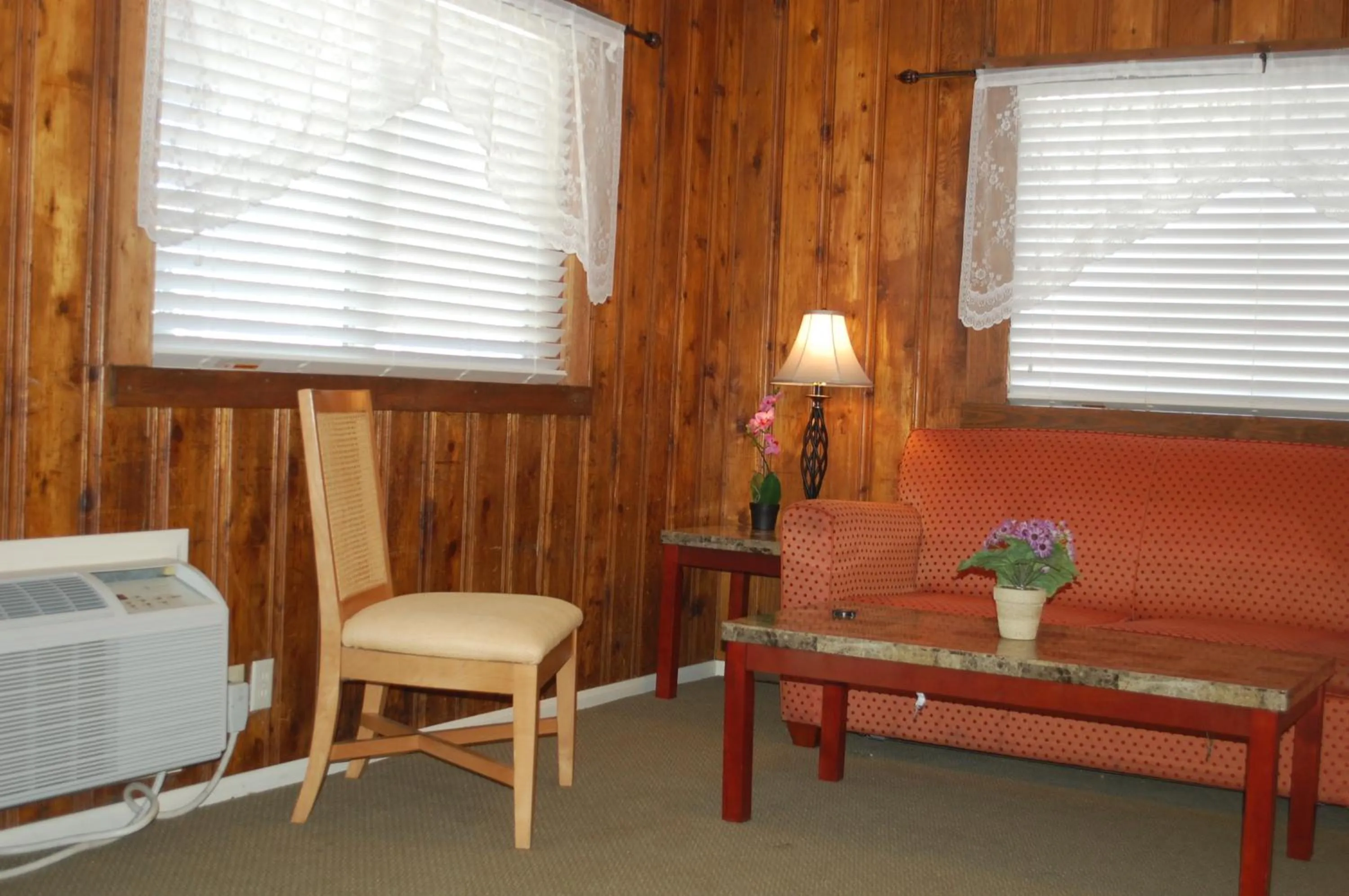 Seating area in El Rancho Motel