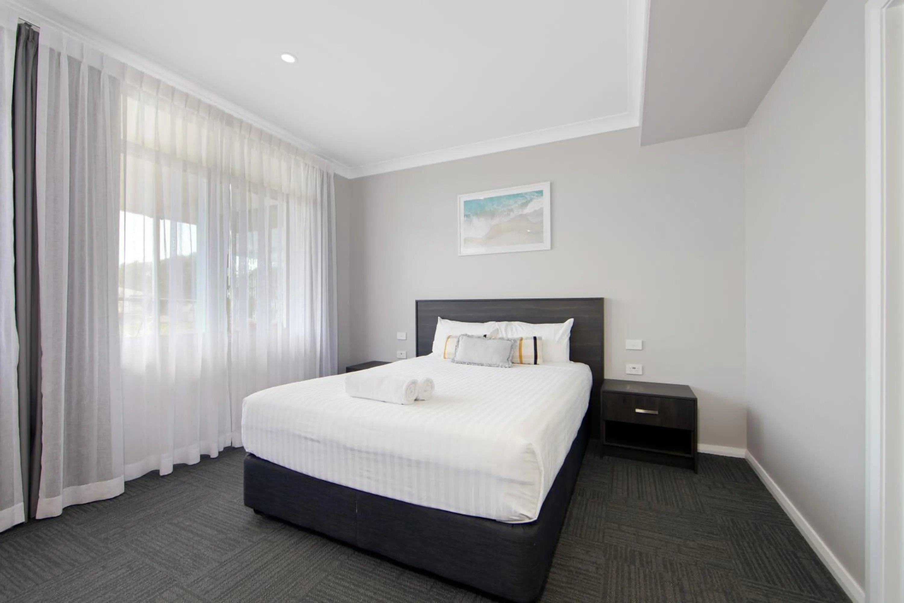 Bed in Hive Hotel, Moruya