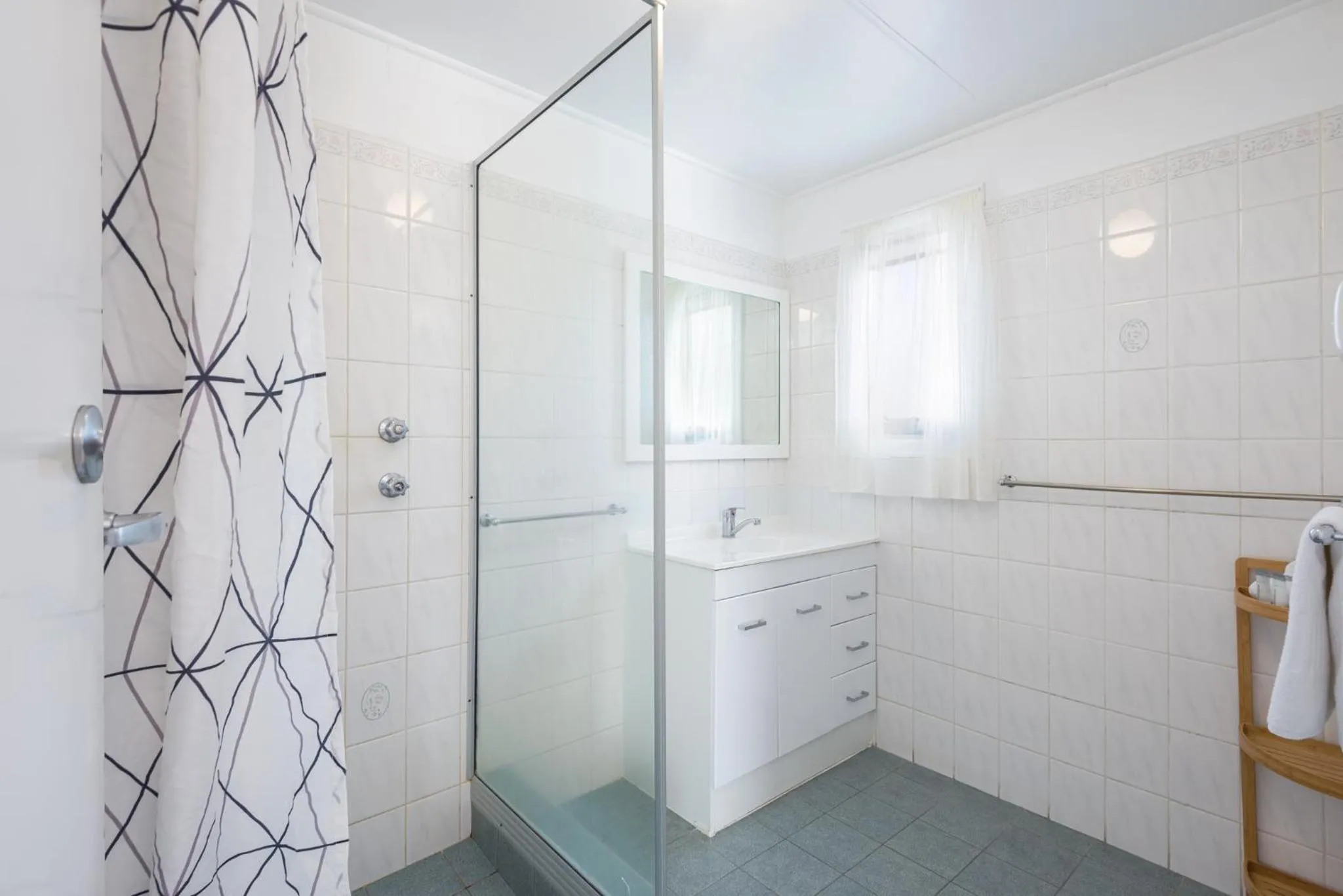 Albany Holiday Units