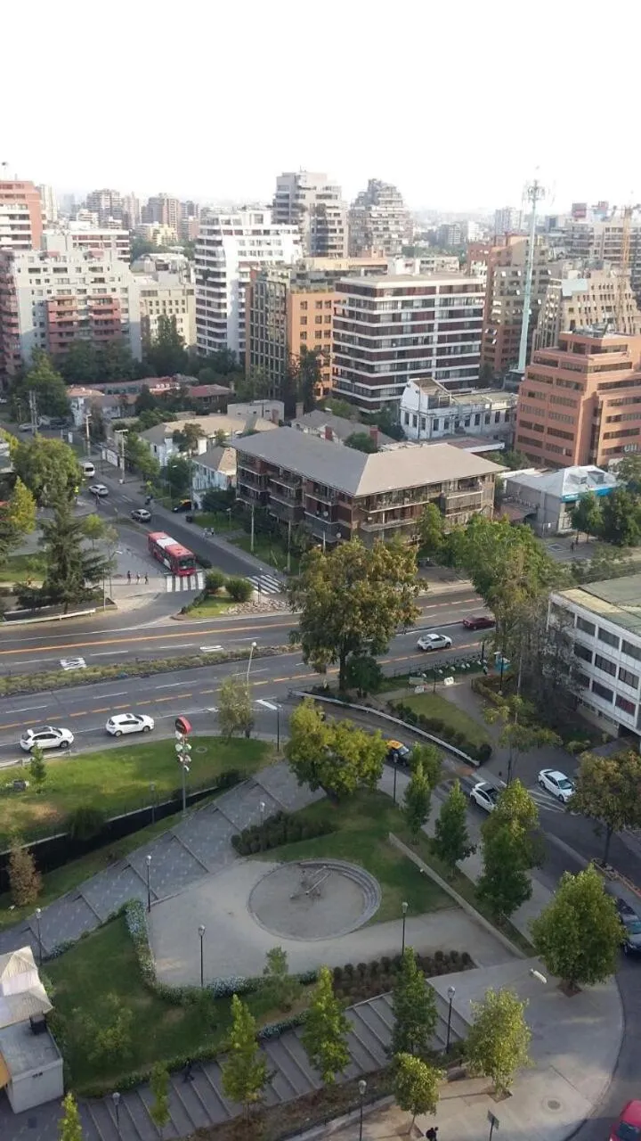 Austral Rentahome Américo Vespucio Norte