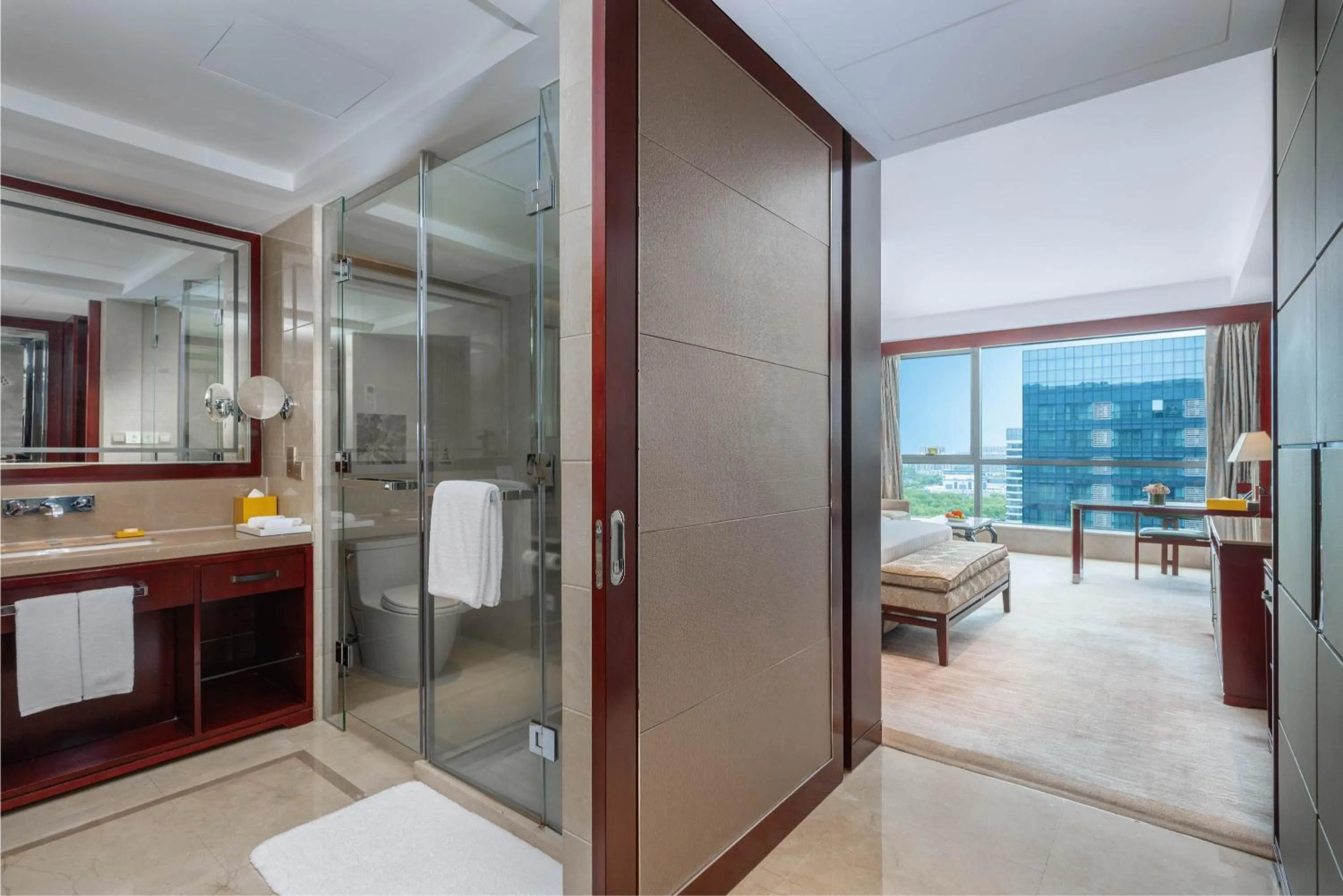 Photo of the whole room in Pan Pacific Ningbo